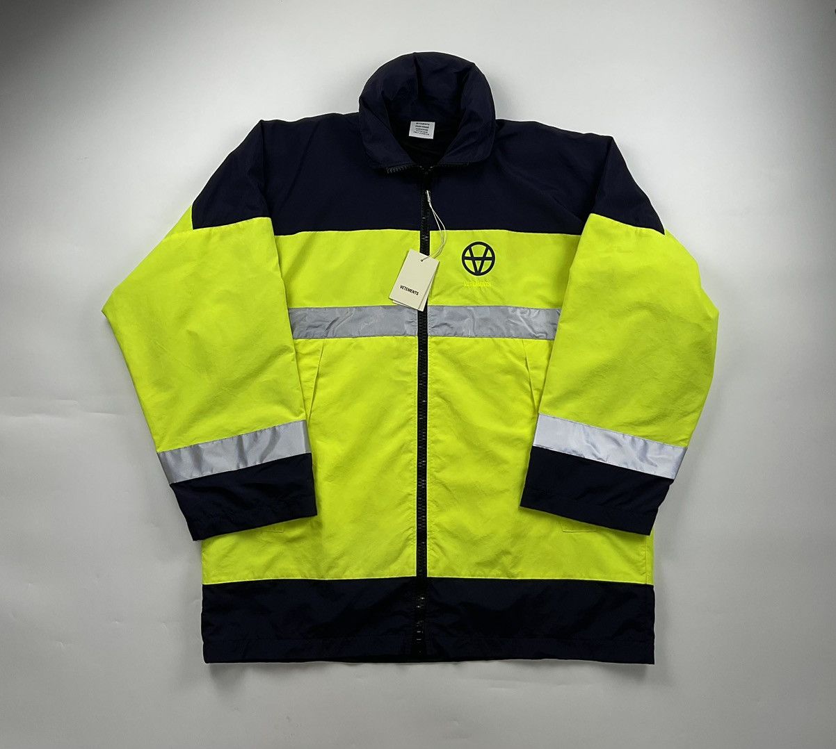 Vetements Vetements F/W'19 Hi Vis Anarchy Parka Jacket Size US S / EU 44-46 / 1 - 2 Thumbnail