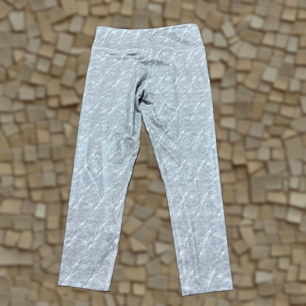 Vintage ZYIA Pants Women's Size 14-16 Grey White Leggings Athletic Wear Casual Activewear Pull On Ankle Inseam 23 in Regular Womens Size 36" / US 14 / IT 50 - 1 Thumbnail