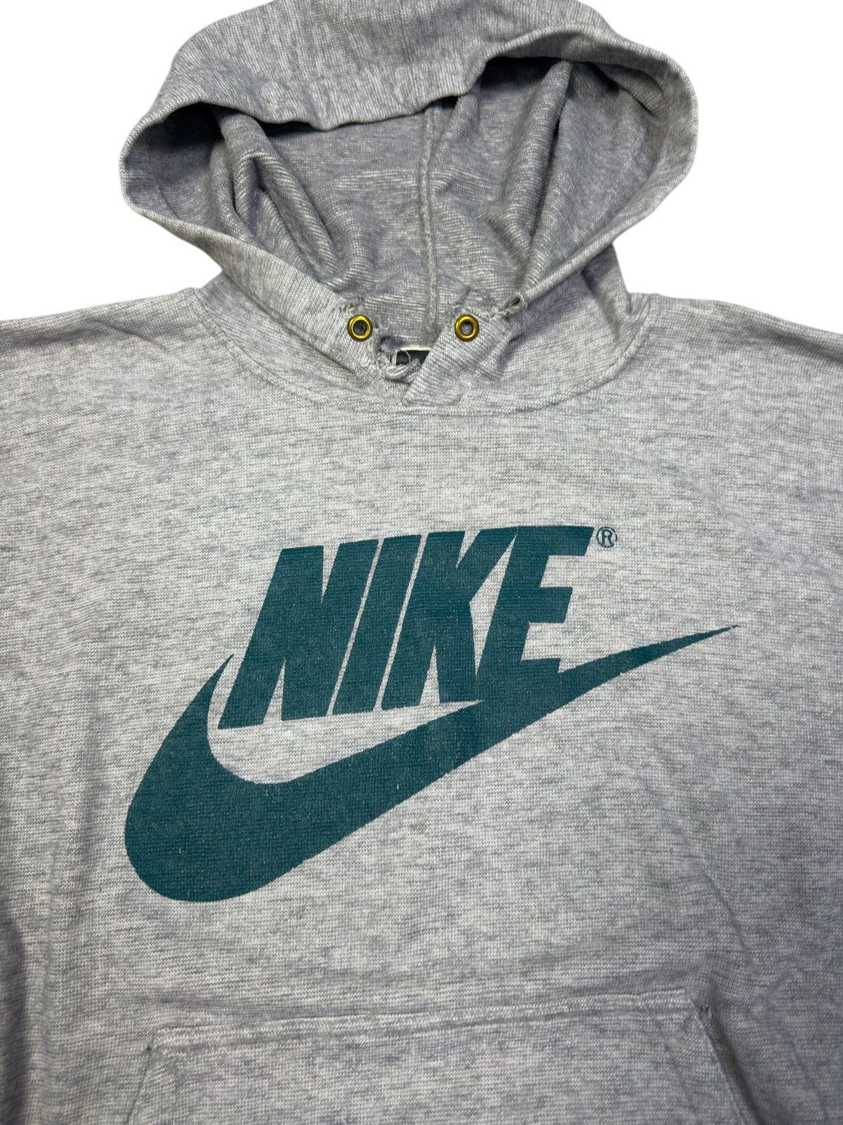 Nike *RARE* VINTAGE 1990s 90s NIKE JAPAN CORP DISTRESSED HOODIE Size US L / EU 52-54 / 3 - 4 Thumbnail