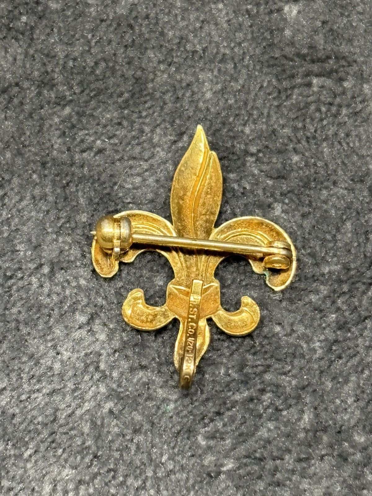 Other Vintage Signed Pr. St. Co Fleur De Lis Brooch 1/20 12K Gold Size ONE SIZE - 2 Thumbnail