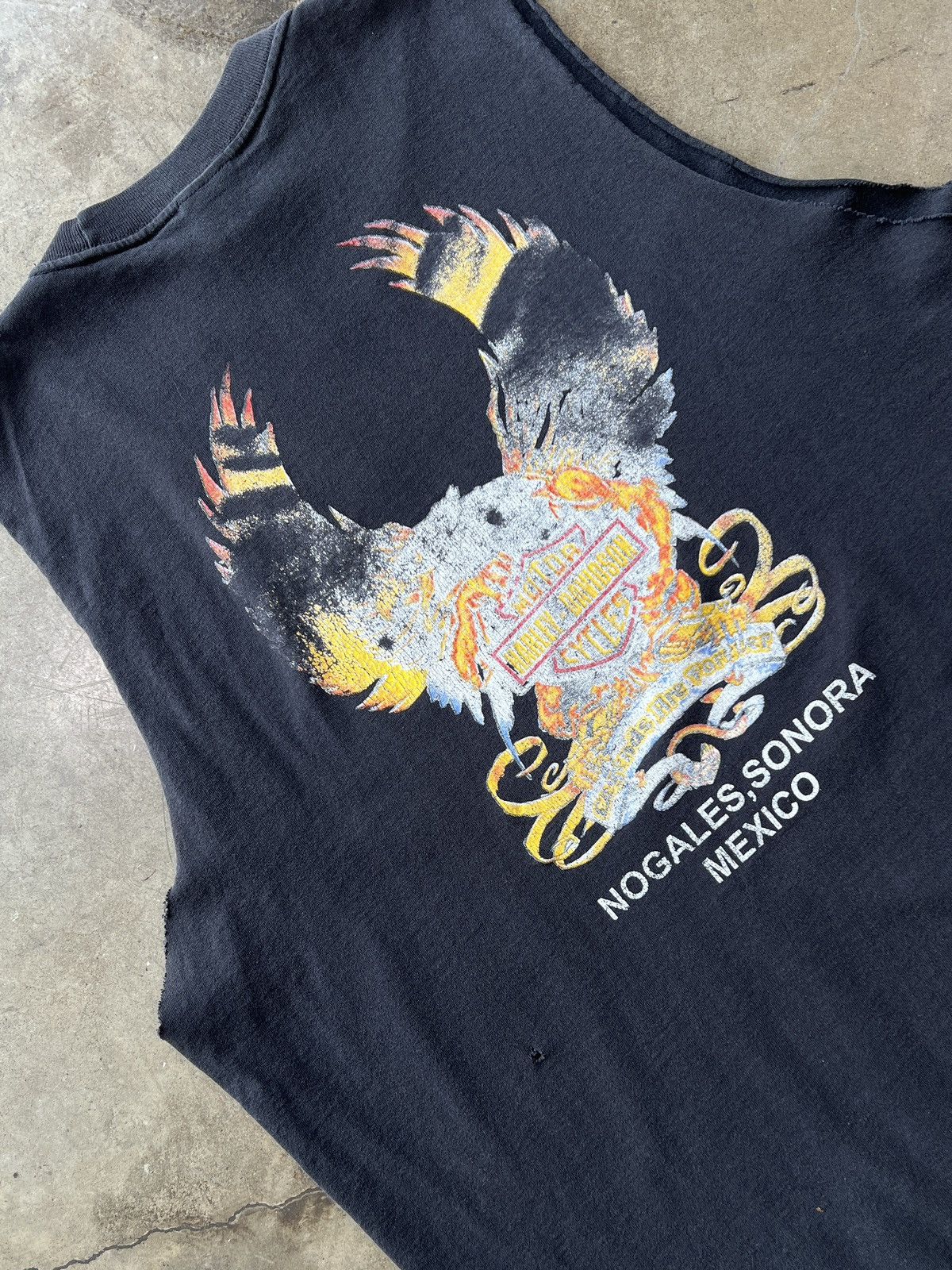 Harley Davidson × Vintage Vintage Harley Davidson Fire Eagle Mexico Cut Sleeve Tee XL Size US XL / EU 56 / 4 - 1 Thumbnail