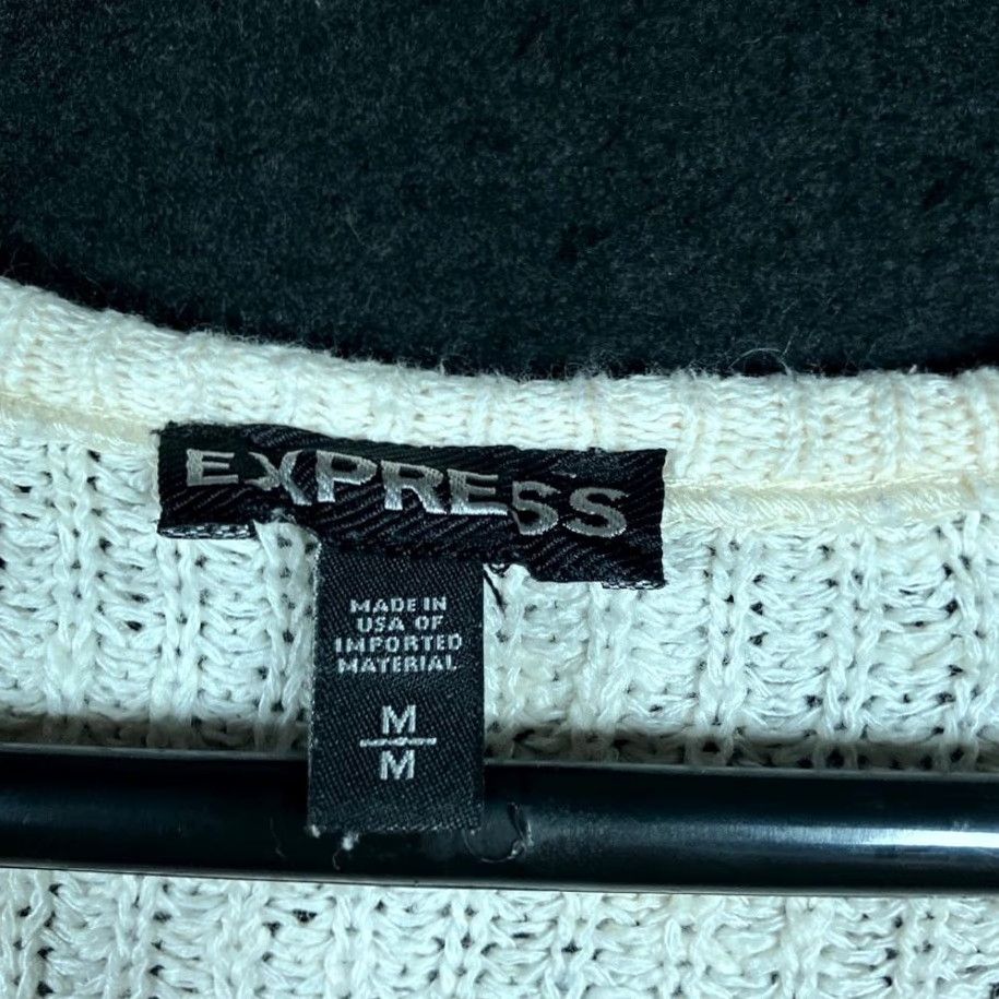 Express Express Women's Sweater Cream V Neck Criss Cross Slit Back Knit Cotton Blend M Knit Style Pullover Casual Workwear) Size M / US 6-8 / IT 42-44 - 6 Thumbnail