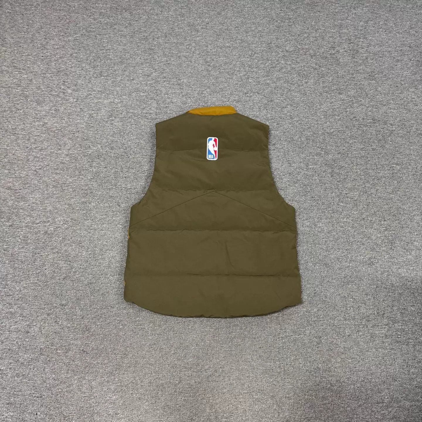 Rhude Canada Goose x RHUDE x NBA colorblock down vest S/XS 99new Size US XS / EU 42 / 0 - 2 Thumbnail