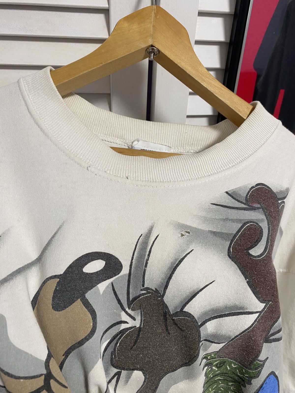 Warner Bros Vintage 1995 Looney Tunes Taz & Wile E Coyote All Over Tee Size US L / EU 52-54 / 3 - 8 Thumbnail