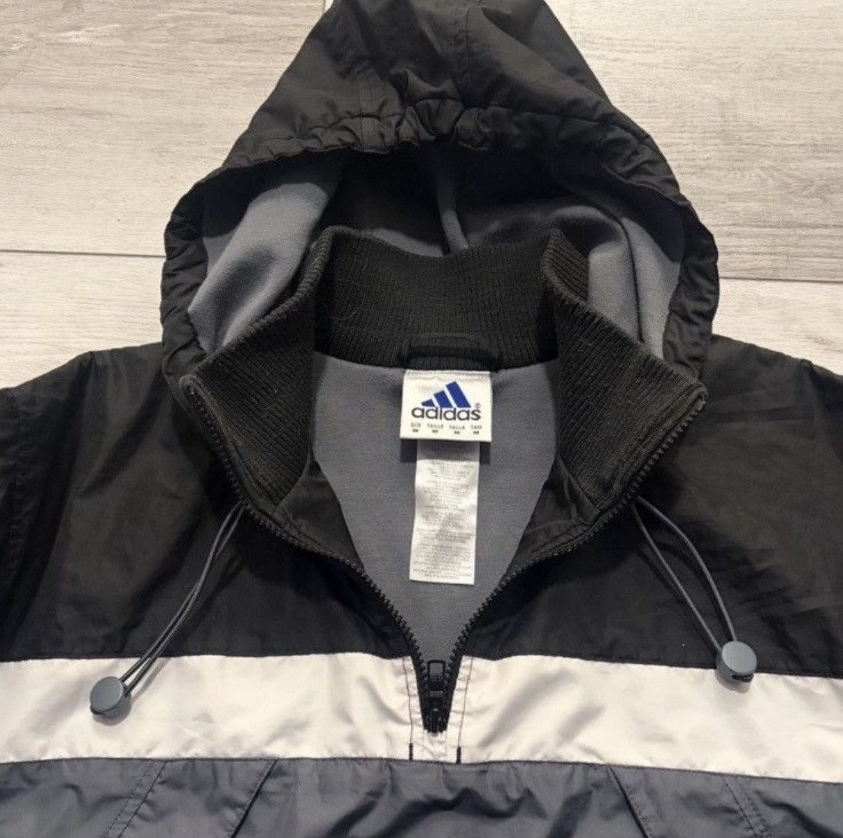 Adidas Vintage Adidas Windbreaker Jacket, Y2K Streetwear Gorpcore Size US M / EU 48-50 / 2 - 5 Thumbnail