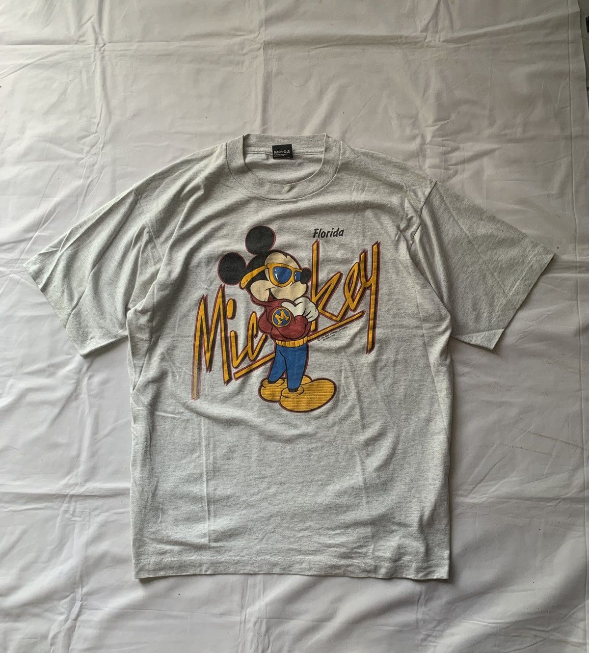 Disney × Undercover Vintage 90s Mickey Mouse Big Art tee Size US XL / EU 56 / 4 - 1 Thumbnail