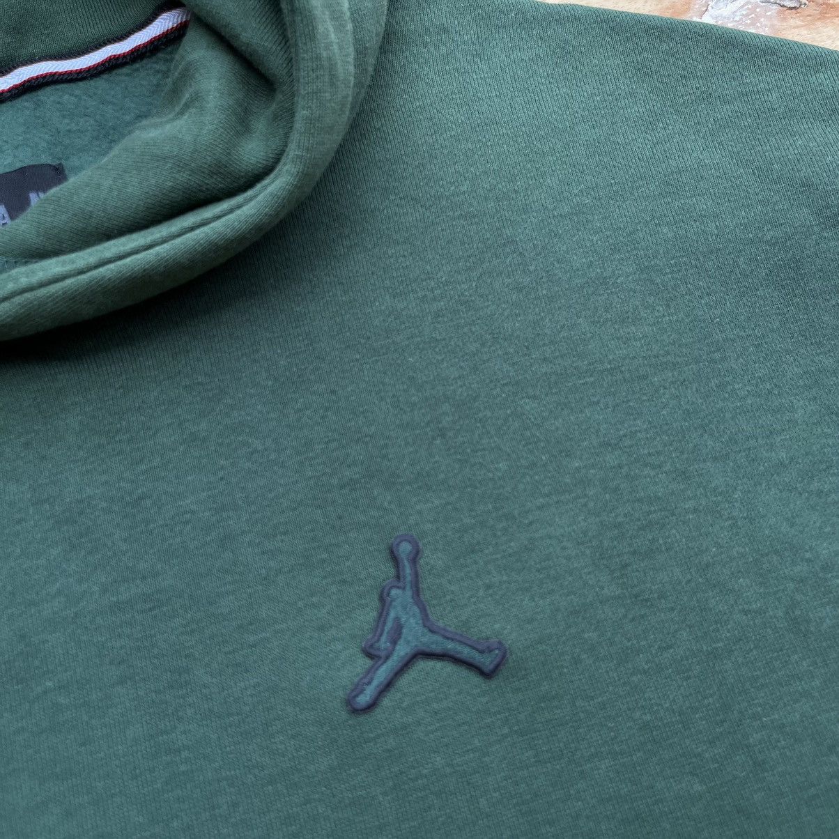 Jordan Brand AIR JORDAN PULLOVER HOODIE GREEN SMALL LOGO Size US XL / EU 56 / 4 - 4 Thumbnail