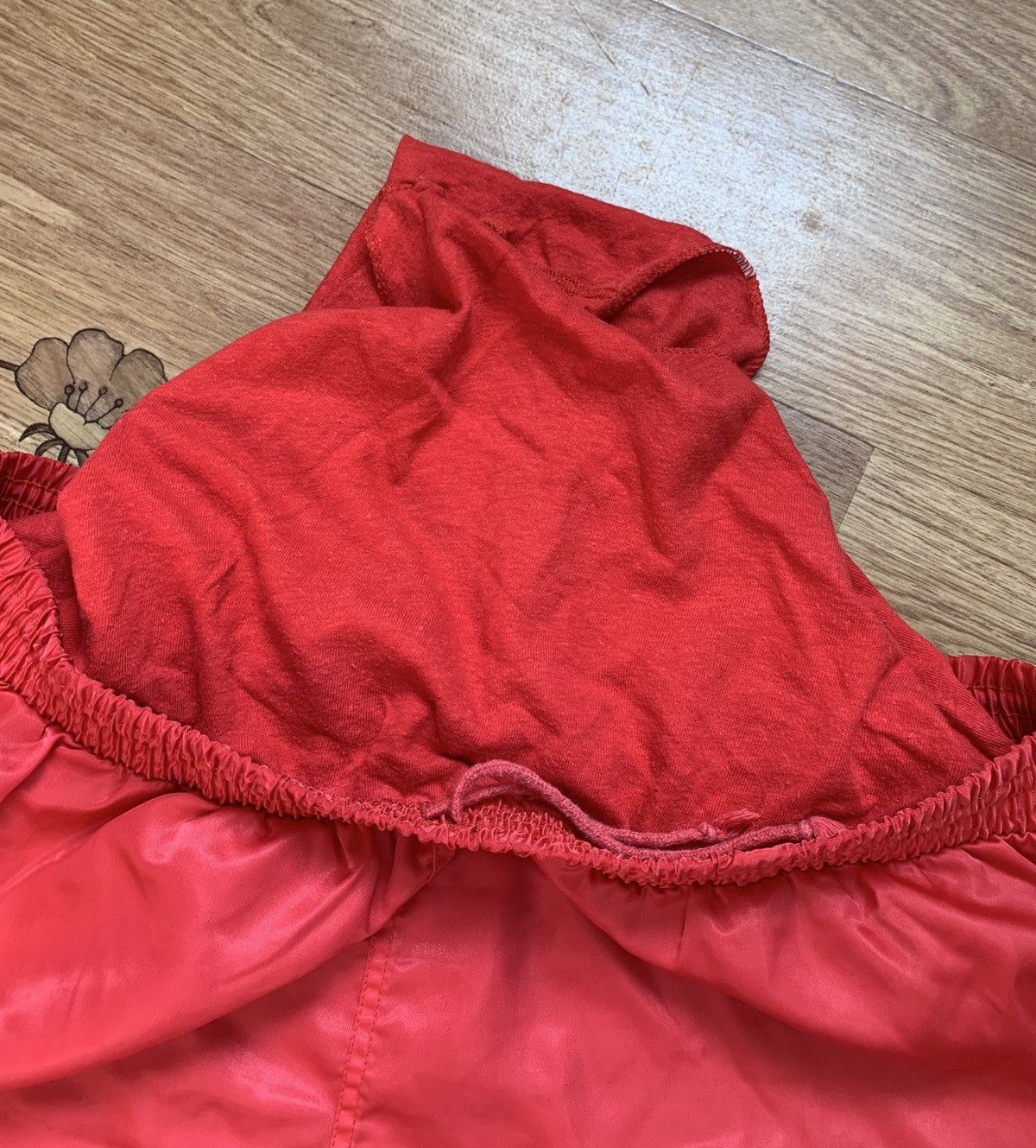 Adidas Vintage Adidas Mens Red Track Run Nylon Shorts Yugoslavia Size US 34 / EU 50 - 12 Thumbnail