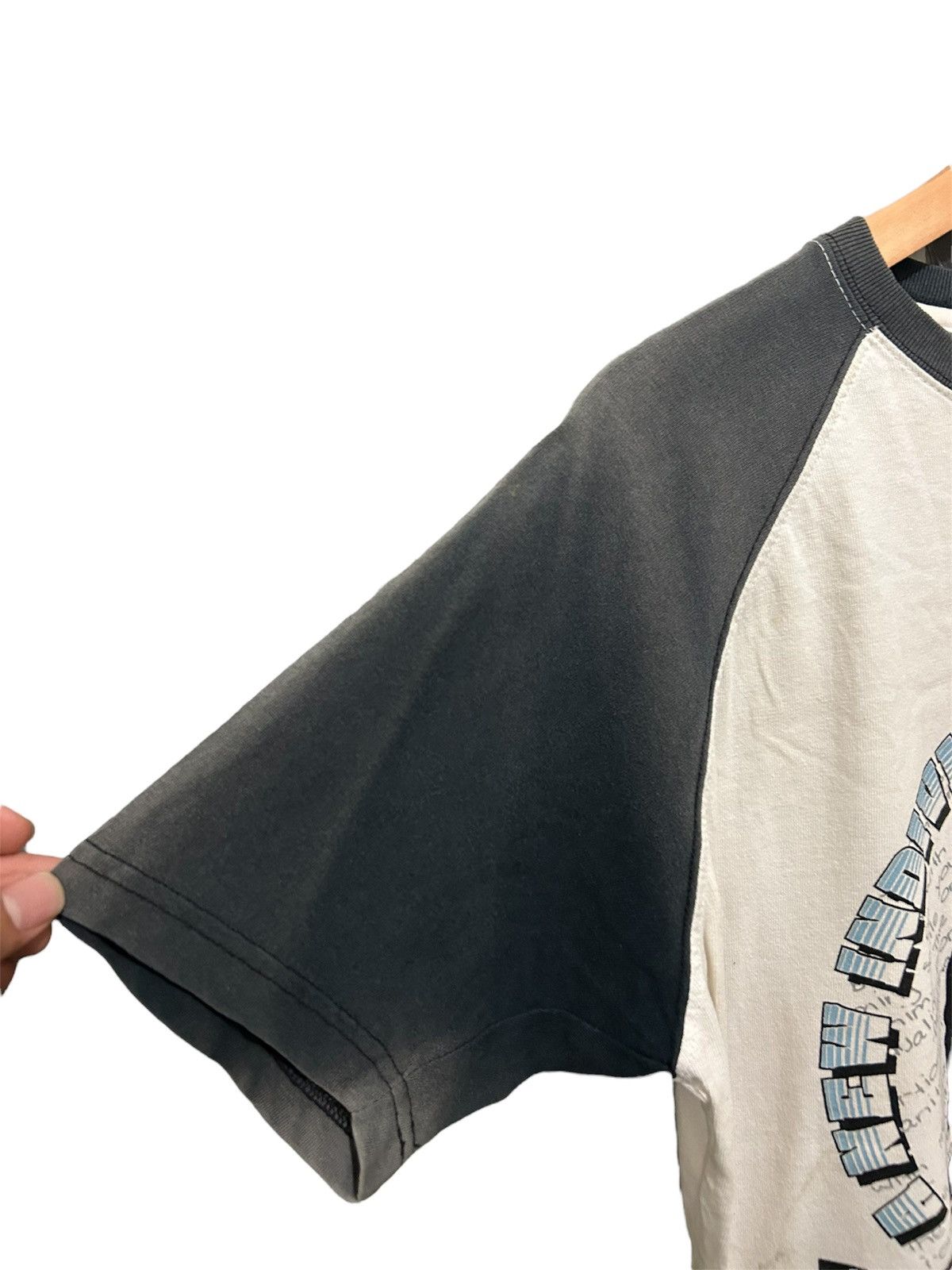 Japanese Brand Vintage Sunfaded breakers japanese brand tees Size US M / EU 48-50 / 2 - 3 Thumbnail