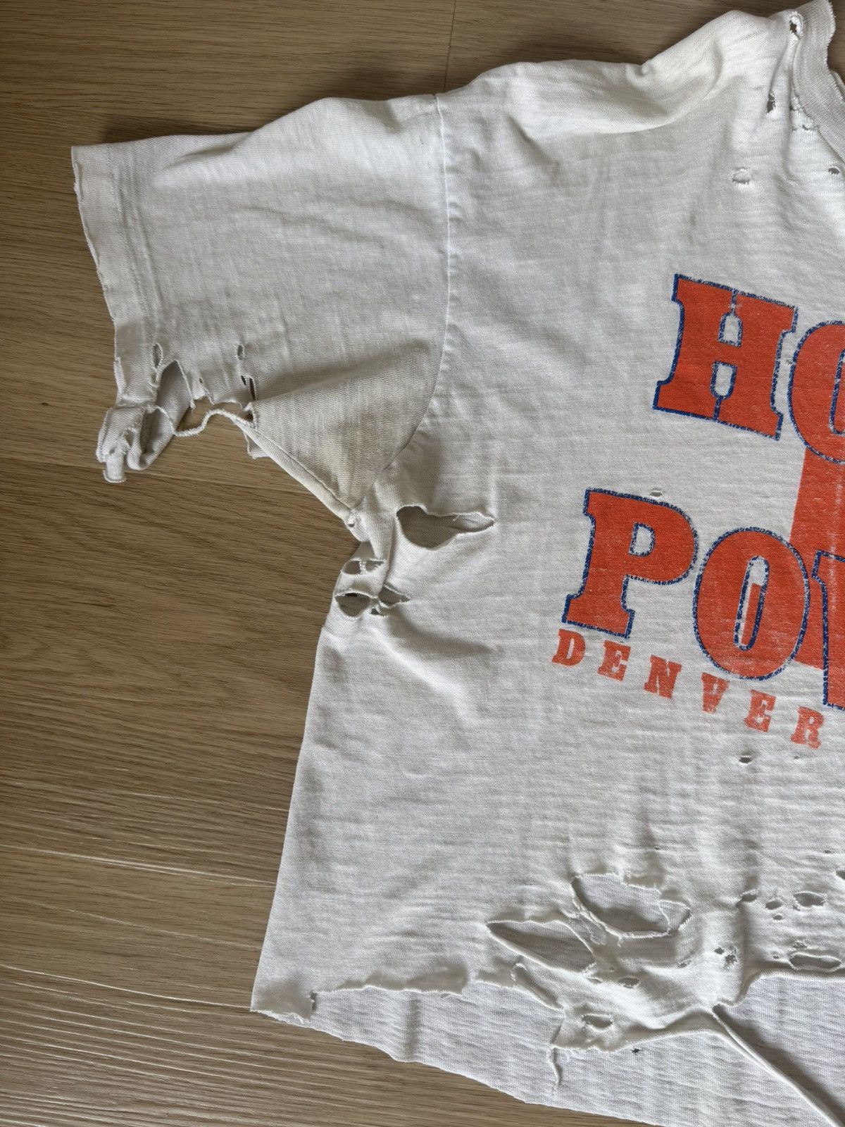 Vintage Vintage 80s Hanes Cropped Horse Power Broncs Tshirt Size US XL / EU 56 / 4 - 3 Thumbnail