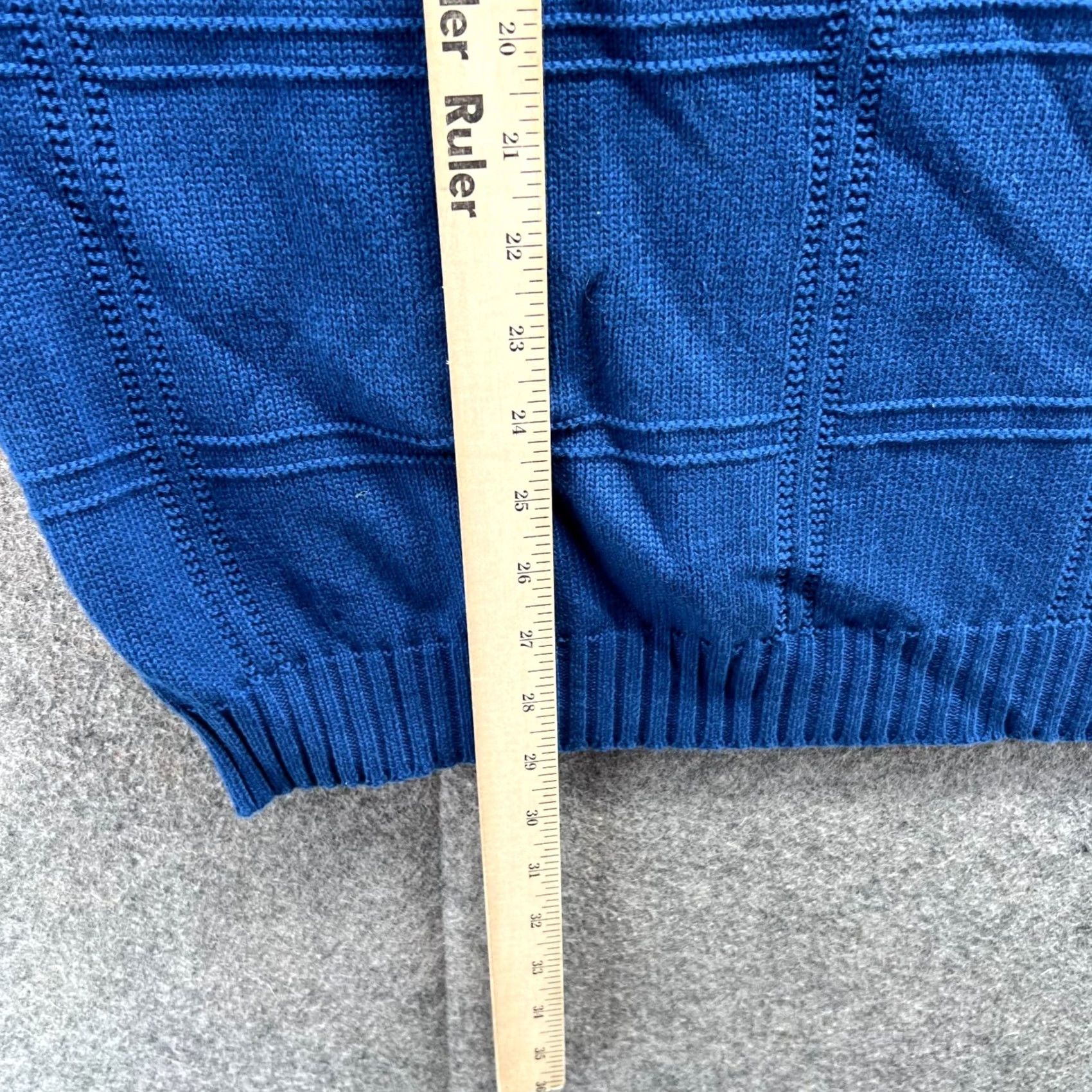 Izod VINTAGE IZOD Sweater Mens XL Royal Blue Pullover Fleece Knitted Check Crewneck Size US XL / EU 56 / 4 - 4 Thumbnail