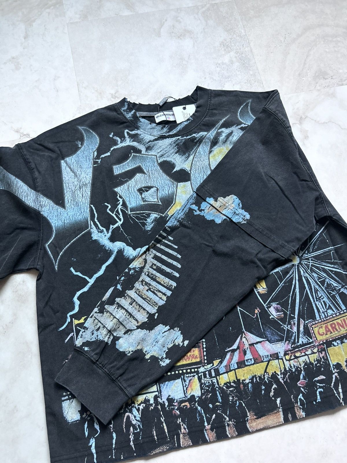 Vale Vale Festival Carnival Longsleeve Tee Black Blue Size L Size US L / EU 52-54 / 3 - 8 Thumbnail