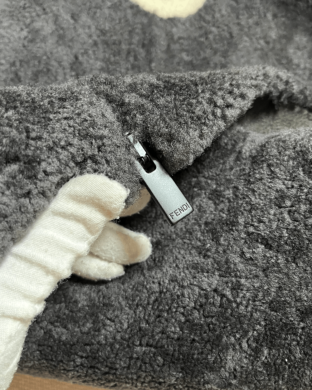 Fendi Fendi FW16 Monster Face shearling zip-up jumper jacket Size US M / EU 48-50 / 2 - 7 Thumbnail