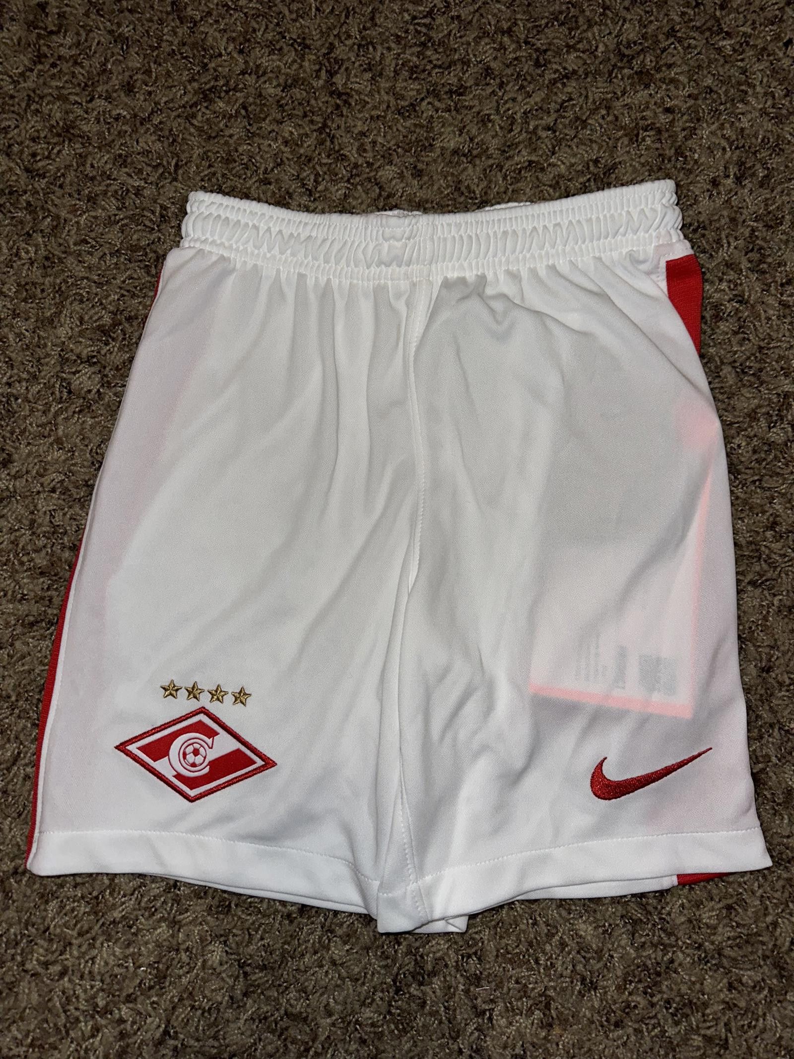 Nike Nike Big Kids (Boy’s) Spartak Moscow 2021/22 Stadium Home SampleTrue Size US 26 / EU 42 - 1 Thumbnail
