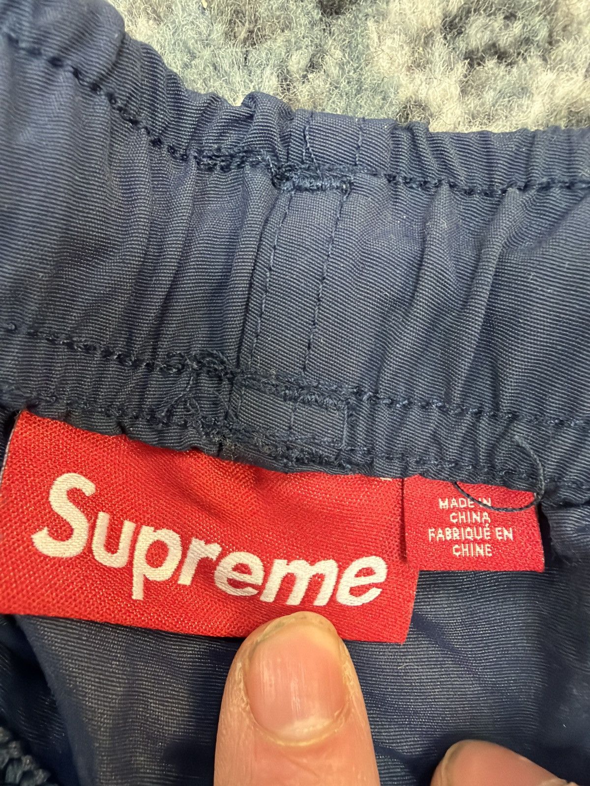 Supreme Supreme script nylon shirt purple navy Size US 36 / EU 52 - 7 Thumbnail
