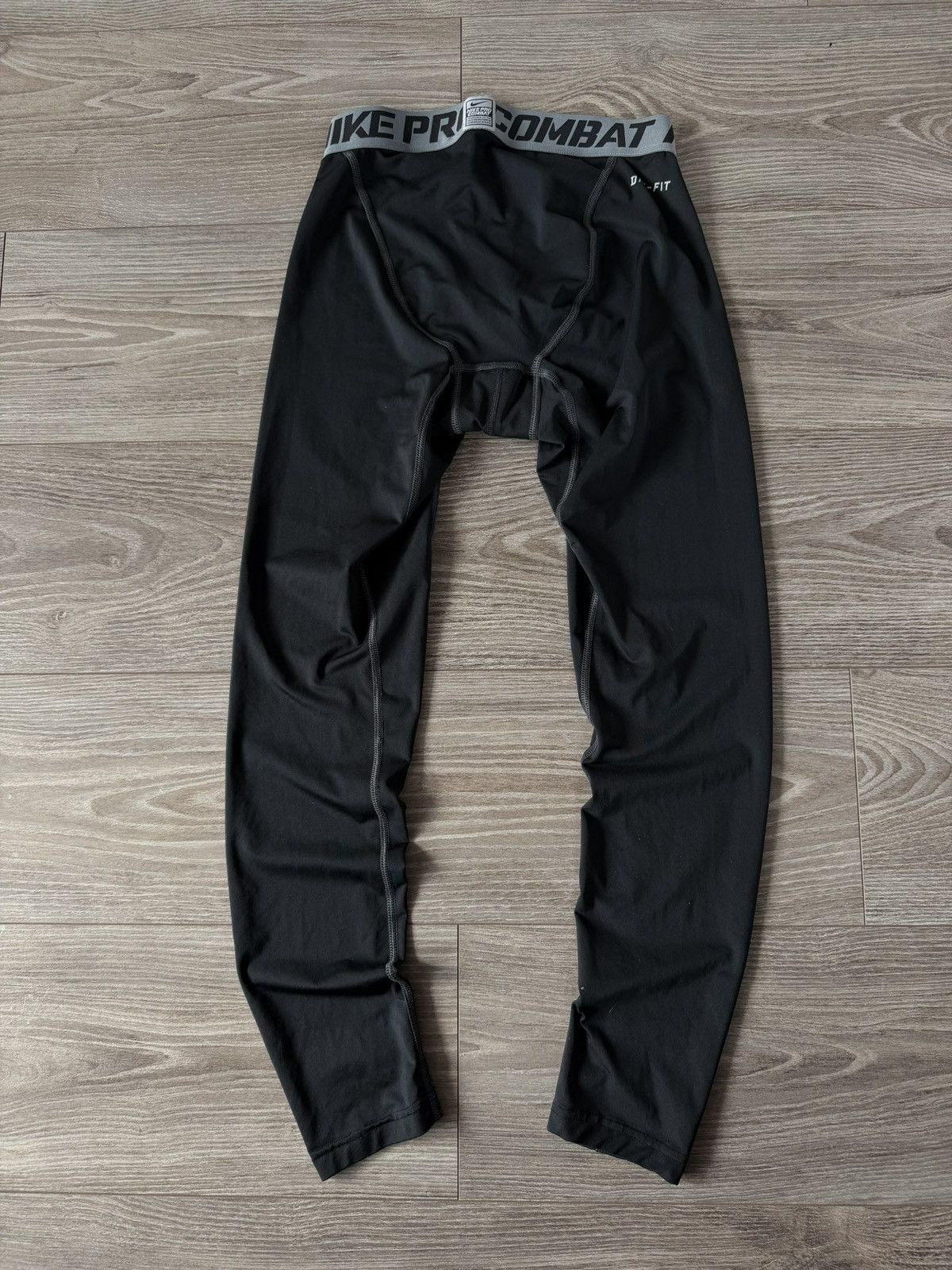 Nike ‼️Nike Pro Combat Dri-Fit Training Spandex Tights Pants‼️ Size US 34 / EU 50 - 14 Thumbnail