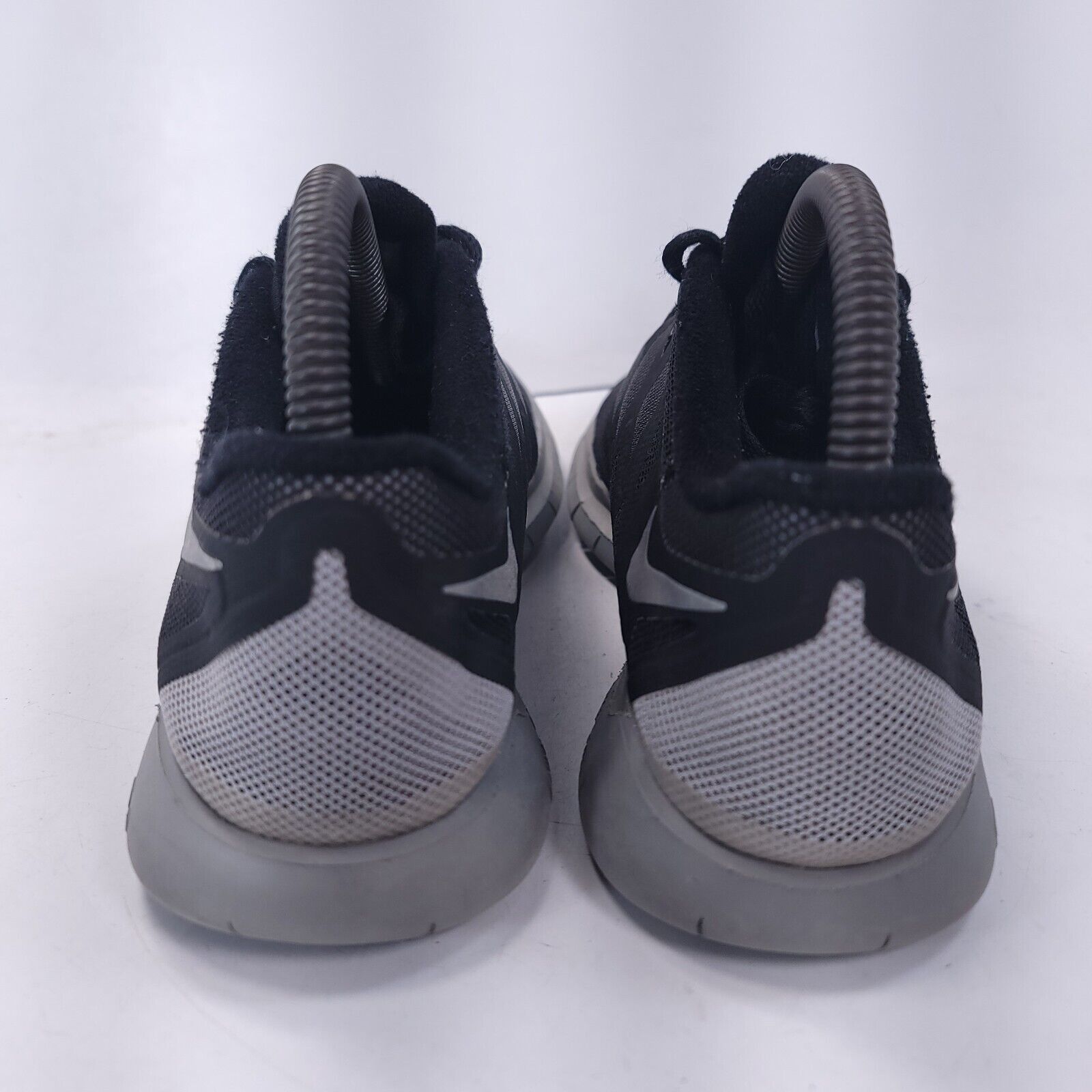 Nike Nike H20 Repel Athletic Shoe Womens Size 7 685169-001 Black Size US 7 / IT 37 - 3 Thumbnail