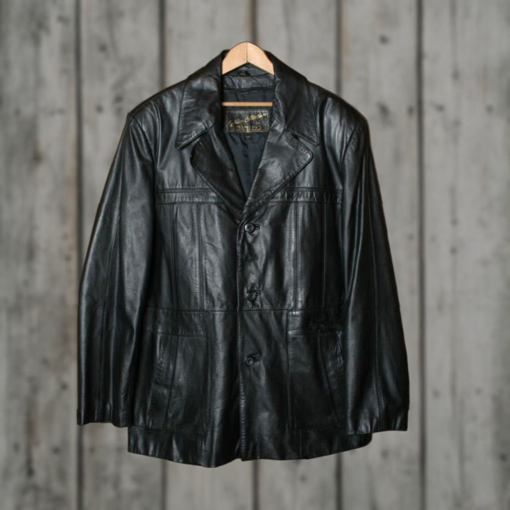 Vintage VINTAGE Raffaelo Leather 3-Button Jacket Car Coat Men Sz. 44 Black Gold Collection by Raffaelo Mens Jacket Size US S / EU 44-46 / 1 - 1 Thumbnail