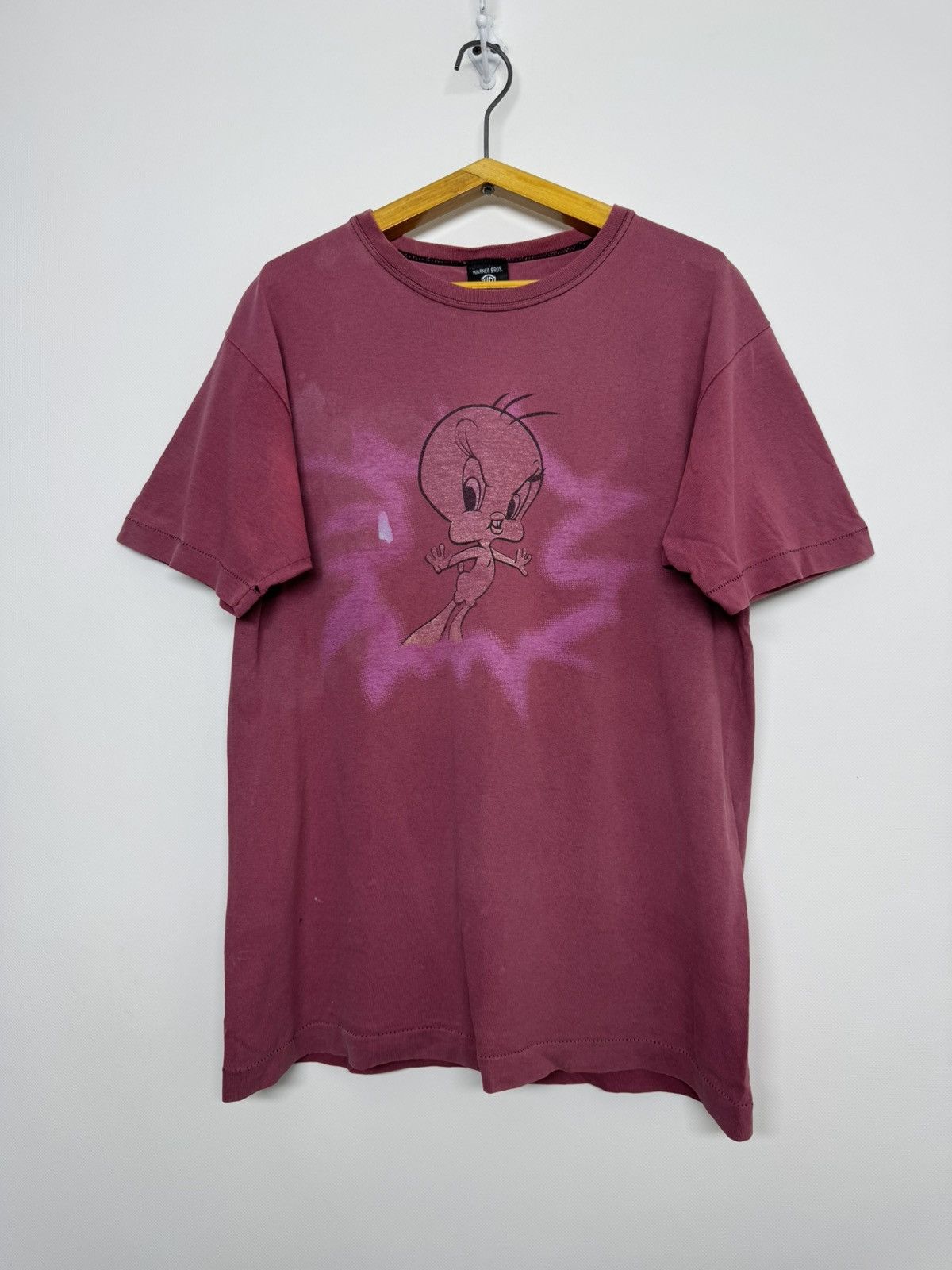 Warner Bros Vintage 1996 Warner Bros tweety tee shirt Size US M / EU 48-50 / 2 - 6 Thumbnail
