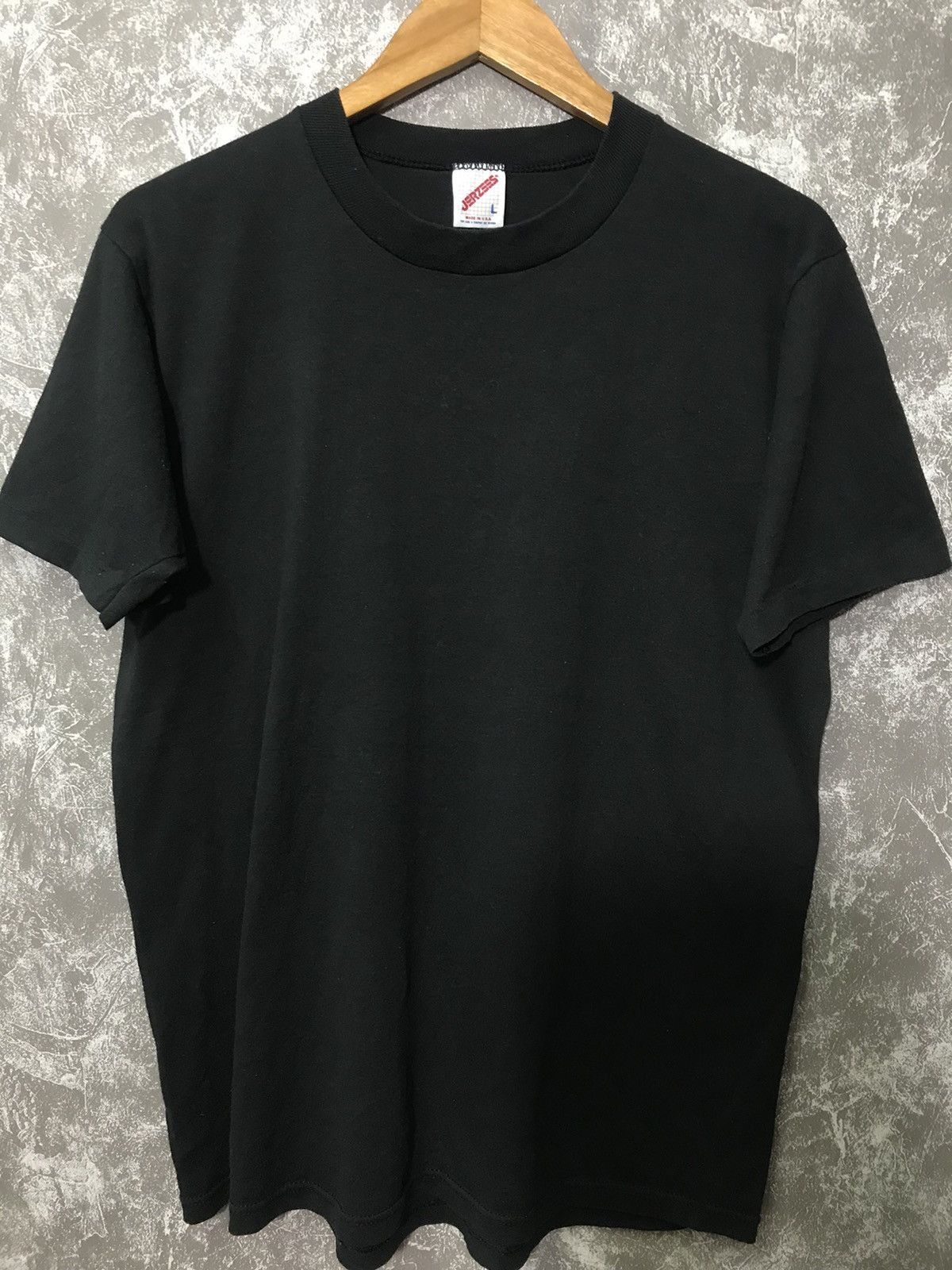 VTG 90s outlets Hanes 50/50 Single Stitch USA Made Friendly Ghost Black Tee Unisex XL