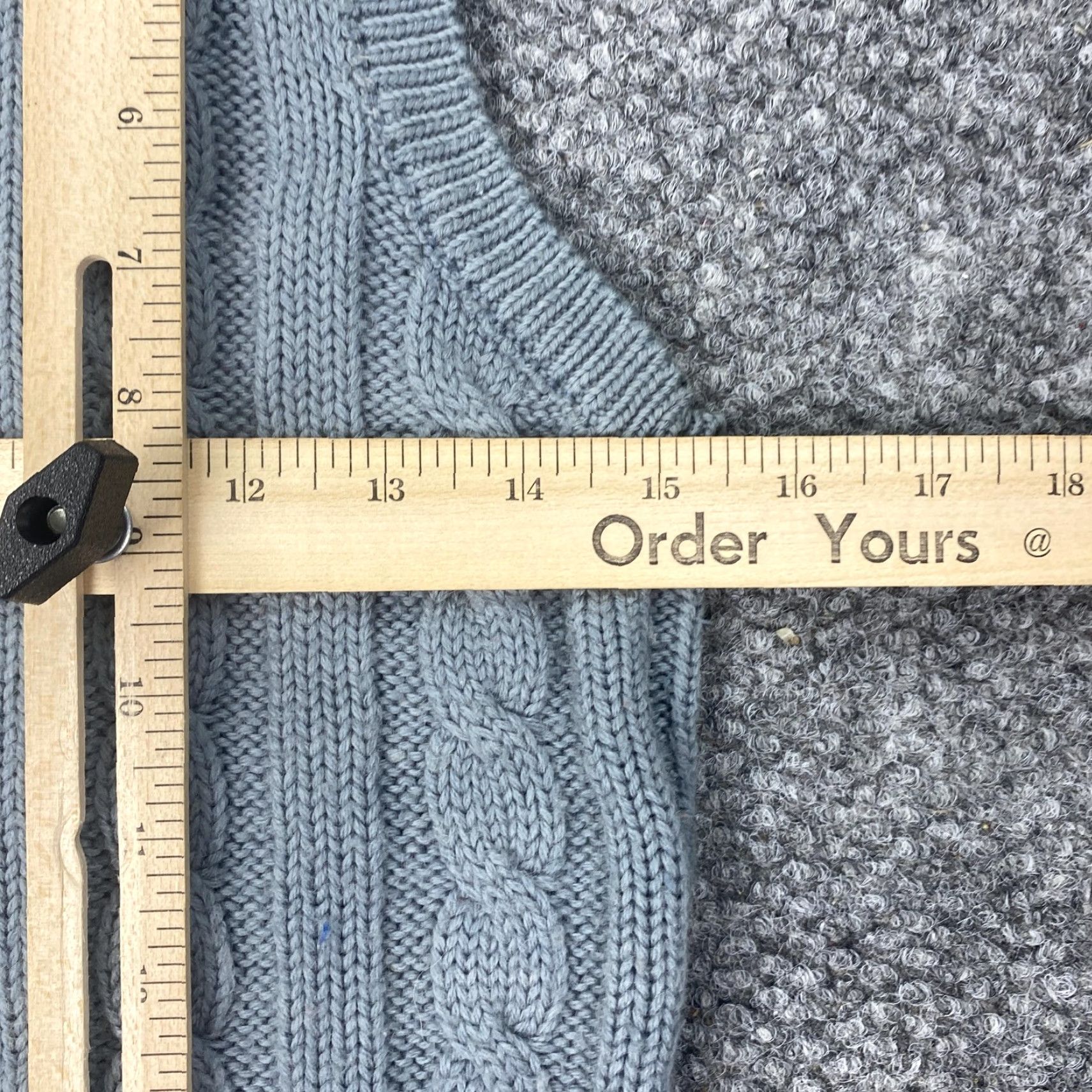 Vintage VINTAGE Crazy Horse Sweater Vest Women XS Gray Cable Knit Wool Blend V-Neck Striped All Seasons Size XS / US 0-2 / IT 36-38 - 7 Thumbnail