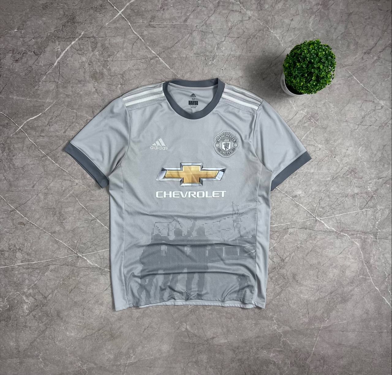 Vintage Manchester United 2017/2018 Third #2 Lindelof Football Shirt Size US M / EU 48-50 / 2 - 1 Thumbnail