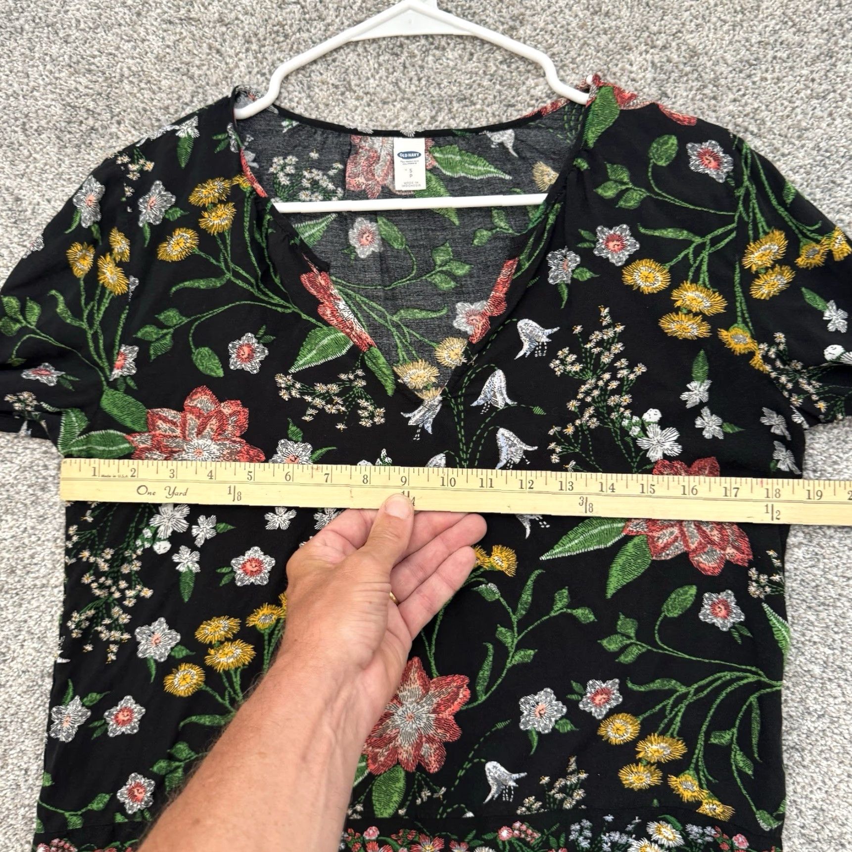 Old Navy Old Navy Blouse Shirt Womens S Black Rayon Boho Peasant Floral Long Sleeve Lightweight Spring Summer Festival Size S / US 4 / IT 40 - 4 Thumbnail
