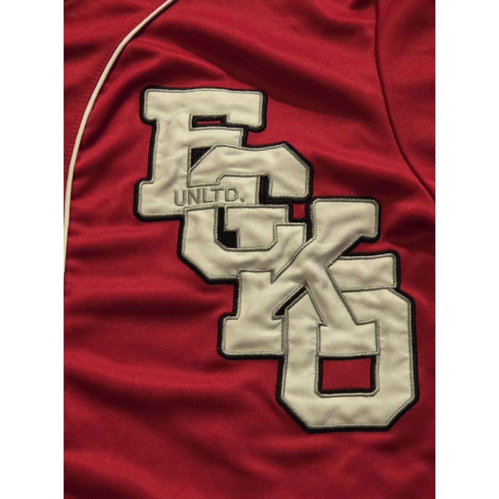 Ecko Unltd. VINTAGE Ecko Unltd Embroidered Logo Baseball Jersey Red Men's L Short Sleeve V-Neck Shirt 90s Hip Hop Limited Edition Size US L / EU 52-54 / 3 - 2 Thumbnail