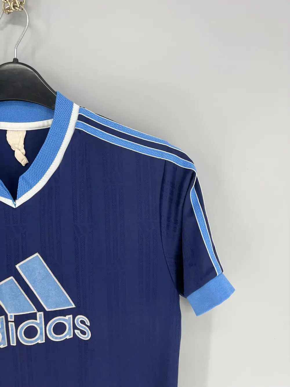 Adidas Vintage y2k 90s Adidas Tennis Tee Stripes Streetwear Hype Size US XL / EU 56 / 4 - 4 Thumbnail