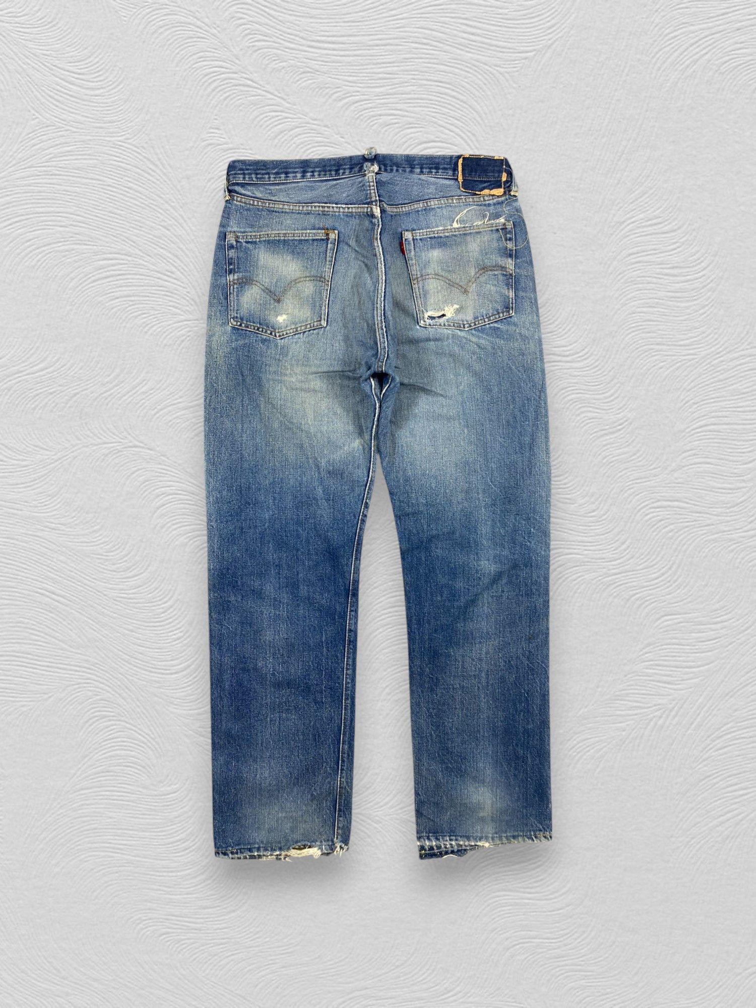 Levi's Vintage Clothing 35x31.5 Vintage Levi's 501 Big E Top Button 8-JN3944 Size US 35 - 2 Thumbnail