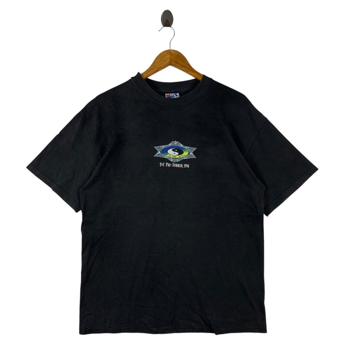 Hanes Vintage 90s TOWN & COUNTRY pro summer 1994 big back hit tee Size US L / EU 52-54 / 3 - 2 Thumbnail