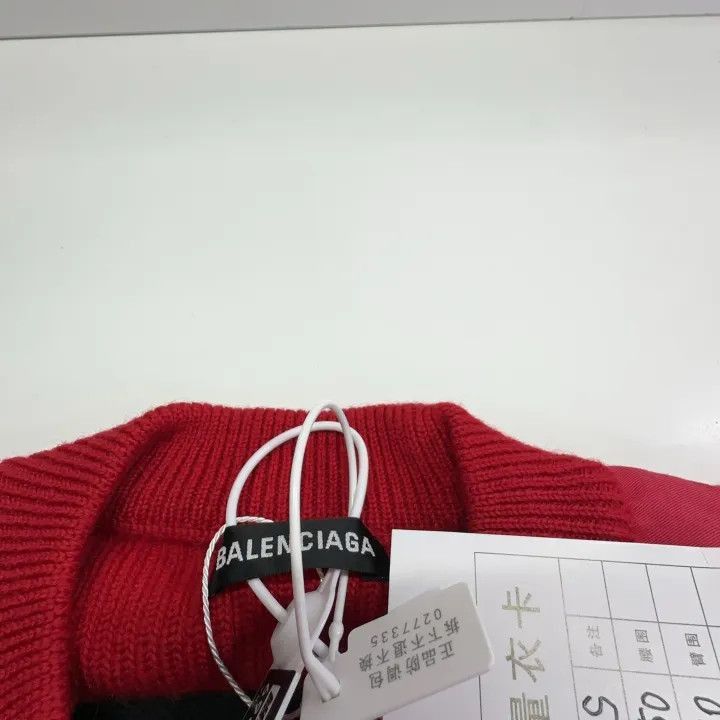 Balenciaga Balenciaga Balenciaga FW21 Red Logo Print Sweater -2507 Size US S / EU 44-46 / 1 - 5 Thumbnail