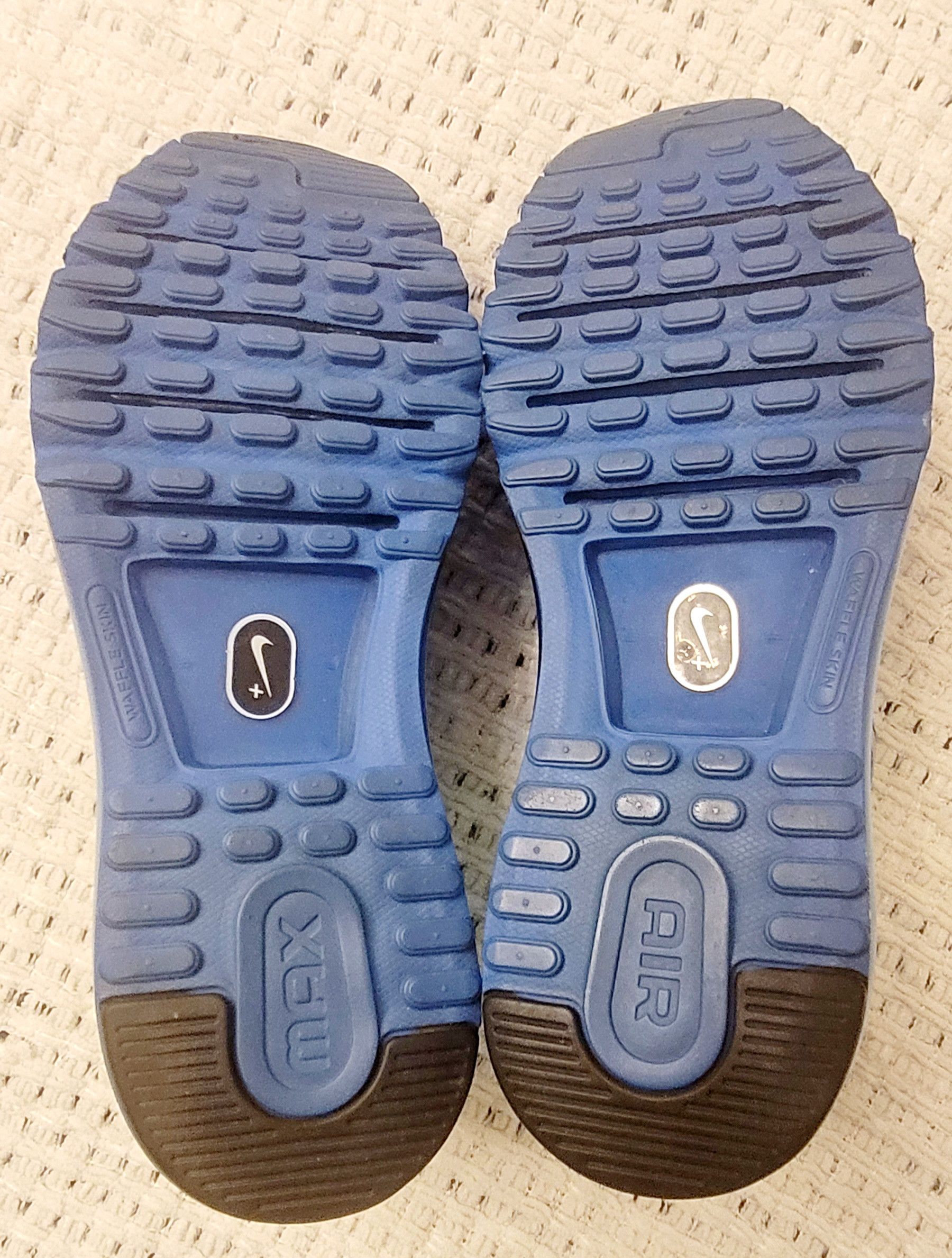 Nike NIKE AIR MAX Size US 9 / EU 42 - 15 Thumbnail