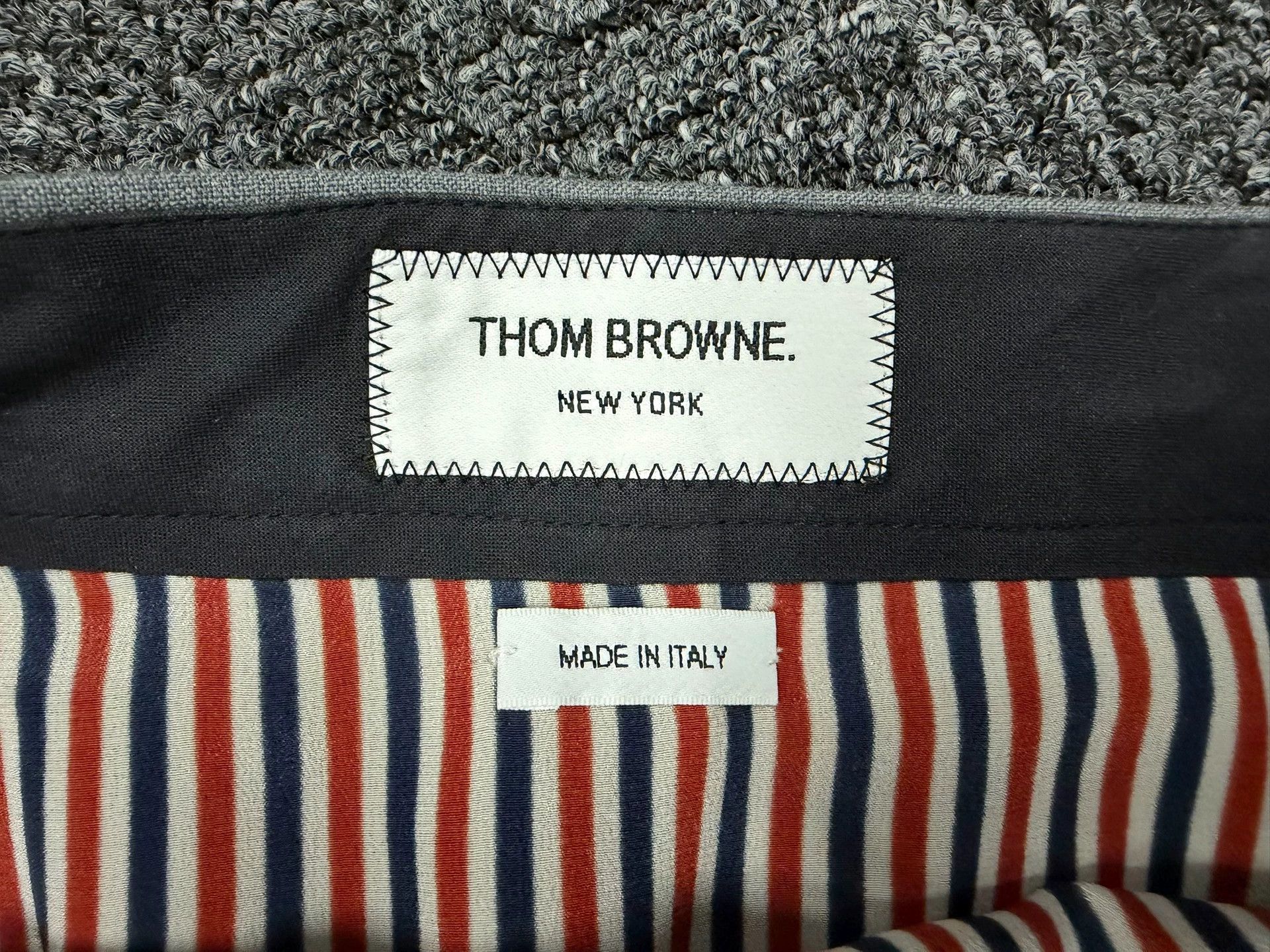 Thom Browne Thom Browne Women's Classic Mid Gray Pleated Skirt Size38 Size 26" / US 2 / IT 38 - 4 Thumbnail
