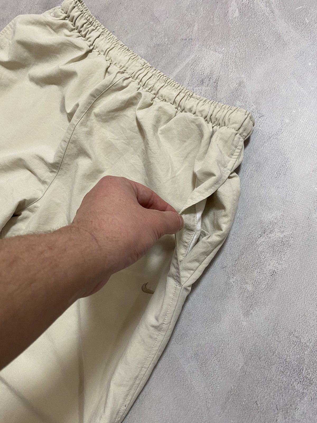 Nike × Vintage Vintage Track Pants Nike Cream Swoosh Baggy Size M Size US 36 / EU 52 - 5 Thumbnail