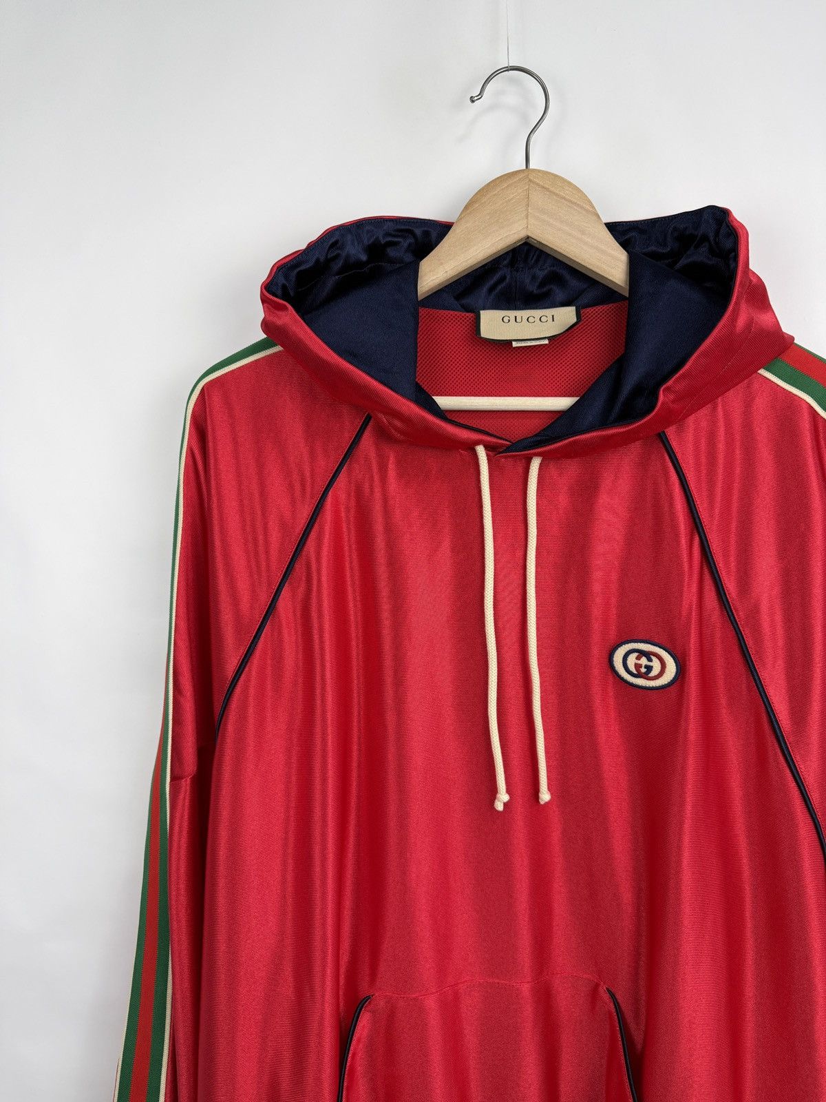 Gucci 🇮🇹 RRP $1550 Gucci Web Stripe Shiny Jersey Hoodie Rare Size US M / EU 48-50 / 2 - 7 Thumbnail