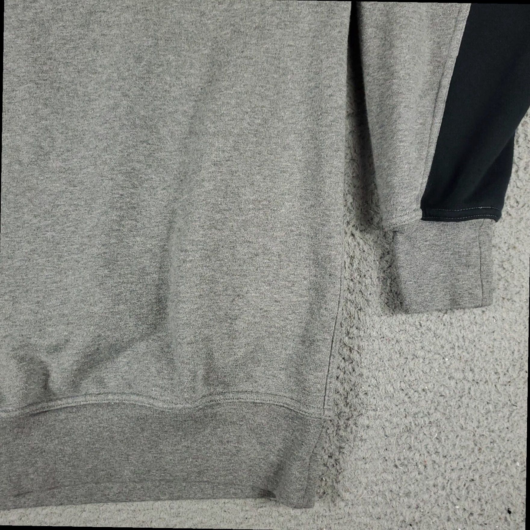 Nike Nike Womens Small Gray Sweater Oversized Swoosh Pullover Sweatshirt Size S / US 4 / IT 40 - 4 Thumbnail