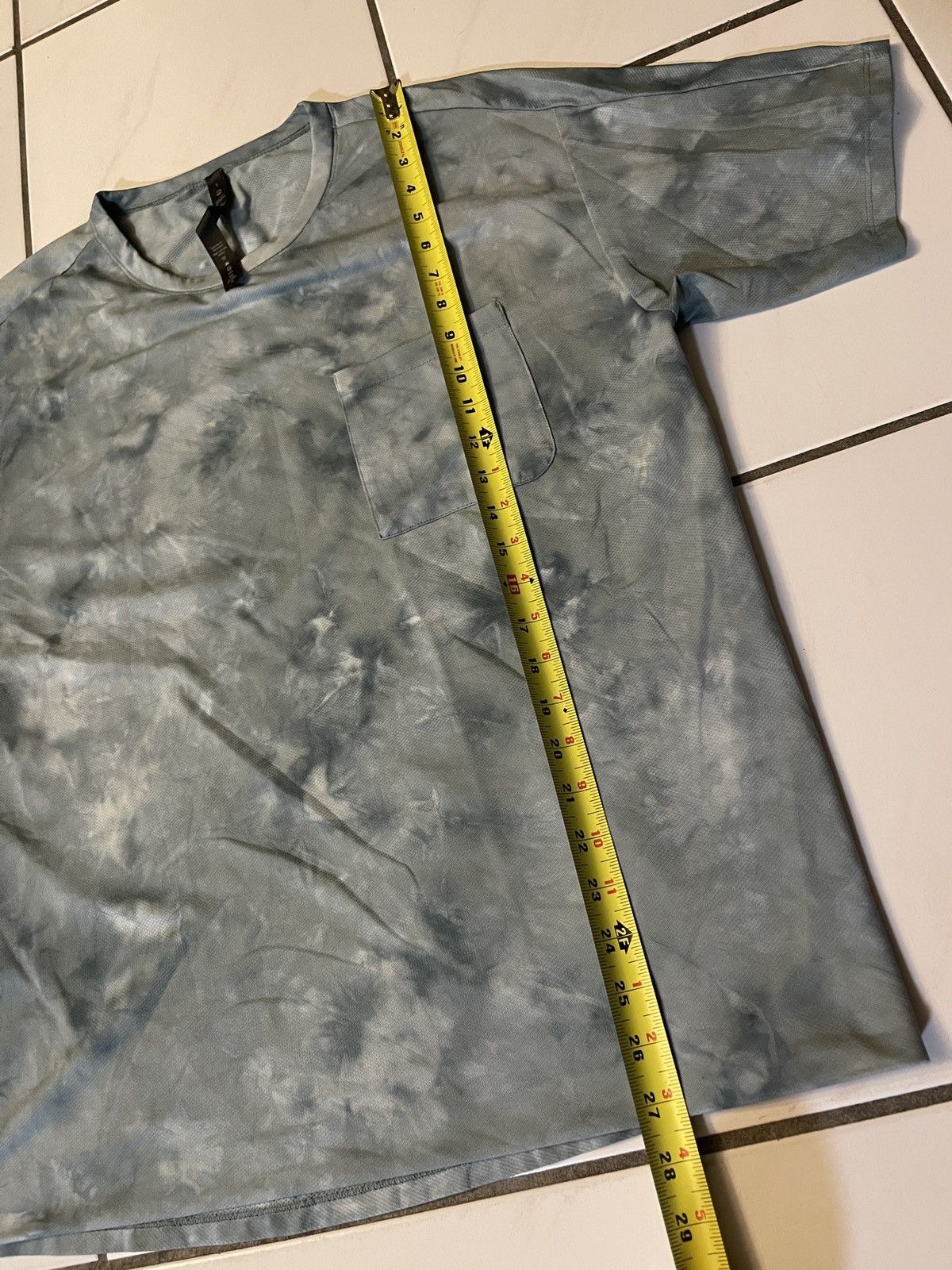 Lululemon Lululemon Shirt Mens Large Blue Tie Dye Active Wicking Size US L / EU 52-54 / 3 - 4 Thumbnail
