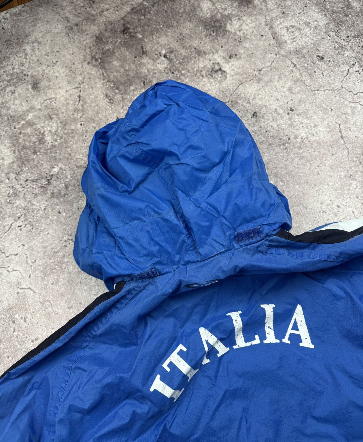 Puma Vintage Puma Italy Soccer Track Top Jacket Distressed Size US M / EU 48-50 / 2 - 10 Thumbnail