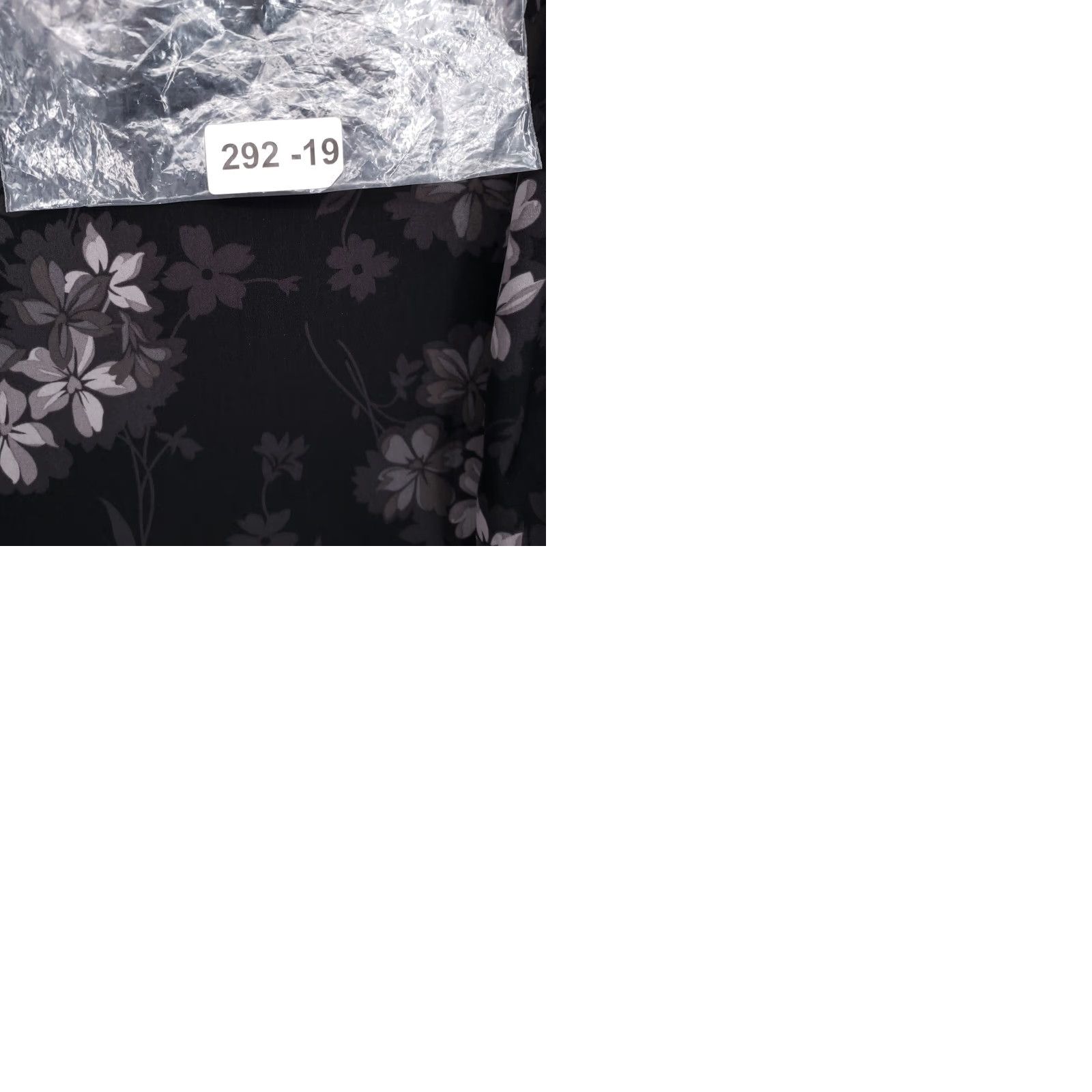 Ann Taylor Ann Taylor Shirt Womens XS Black Floral Button Up Bell Long Sleeve Blouse Boho Size XS / US 0-2 / IT 36-38 - 9 Thumbnail