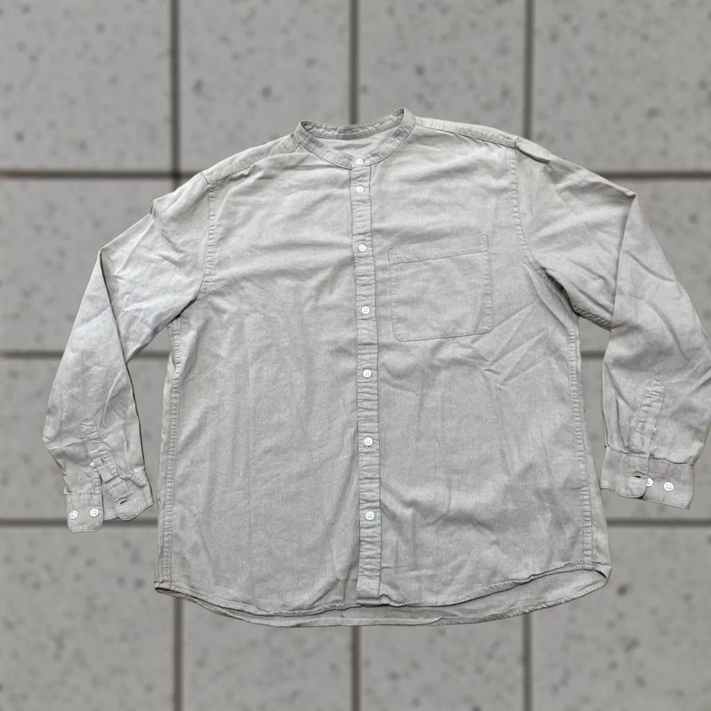 Vintage VINTAGE Button Shirt Men M Mock Neck Western Long Sleeve Beige Tan Layering Old Money Shirt Size US M / EU 48-50 / 2 - 1 Thumbnail