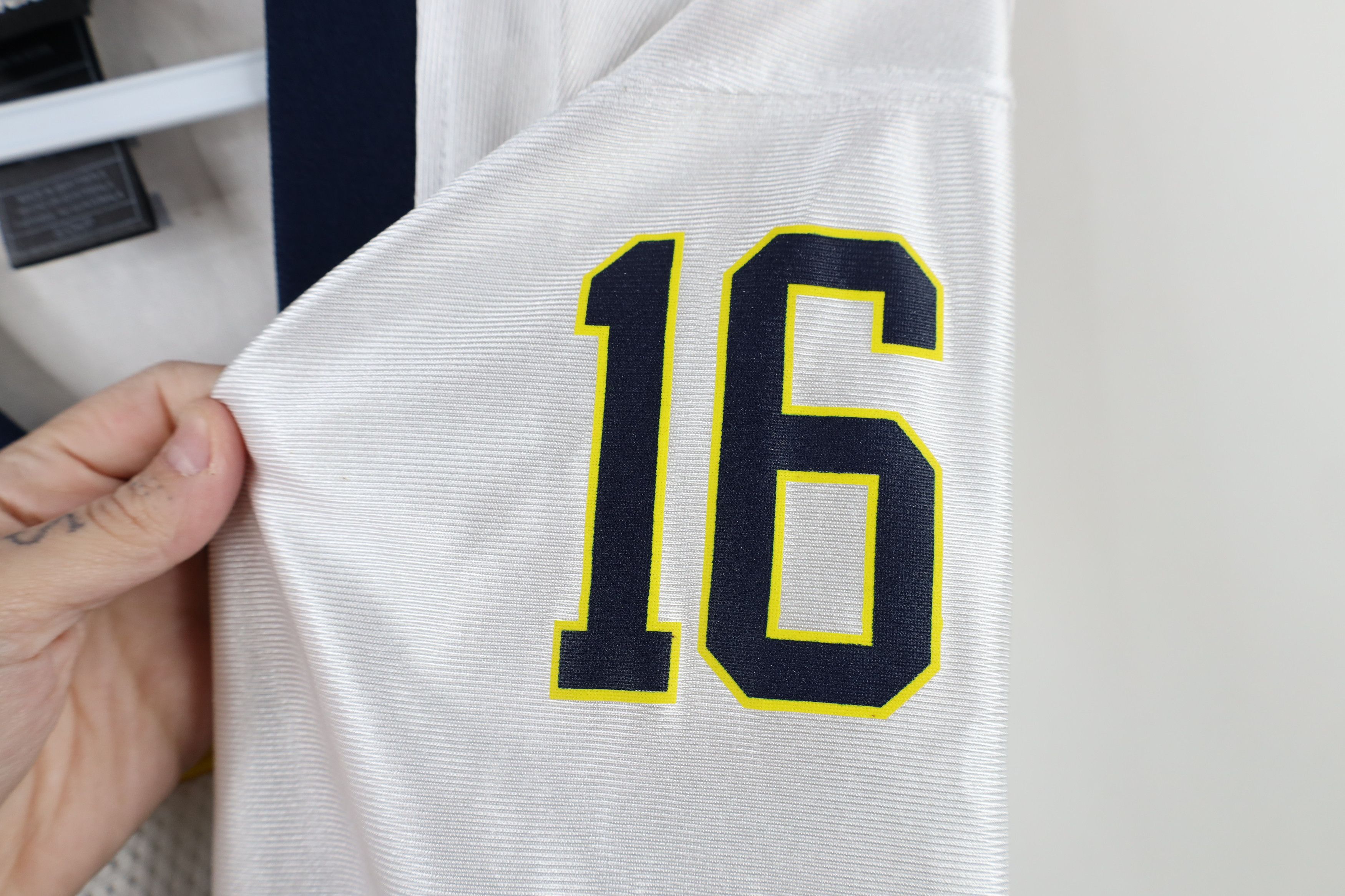 Adidas × Vintage Vintage Adidas Robinson University of Michigan Jersey Size US S / EU 44-46 / 1 - 8 Thumbnail