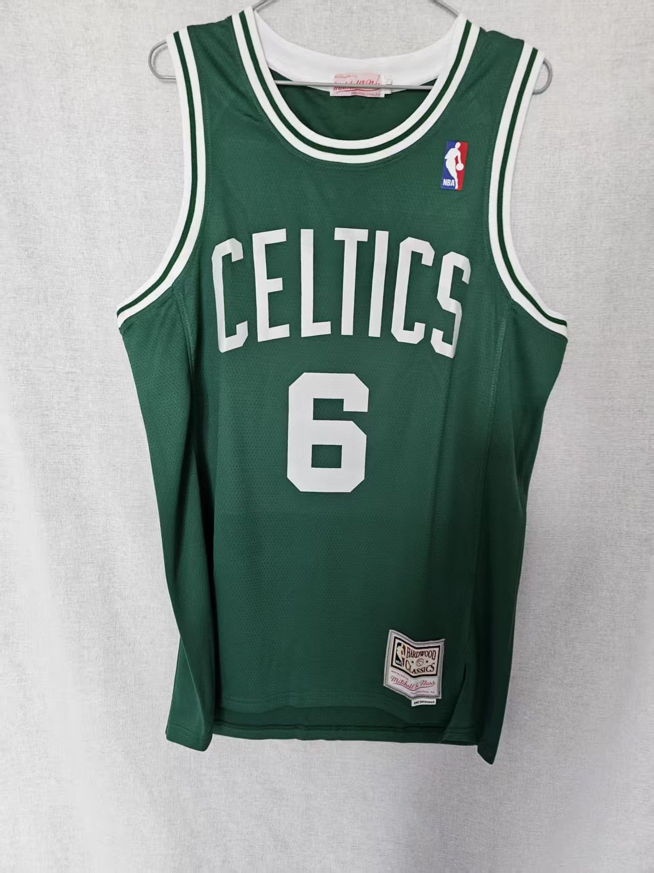 NBA Boston Celtics 6 Bill Russell Jersey Size US S / EU 44-46 / 1 - 2 Thumbnail