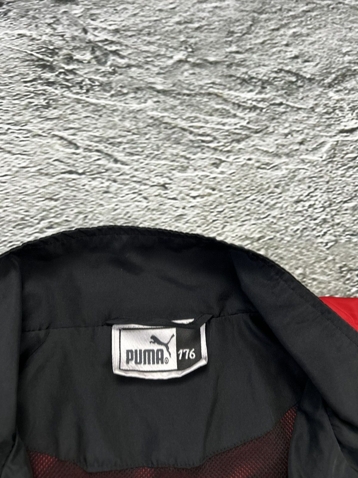 Puma × Vintage Puma tracksuit pants jacket vintage red black Y2K drill Size US L / EU 52-54 / 3 - 4 Thumbnail