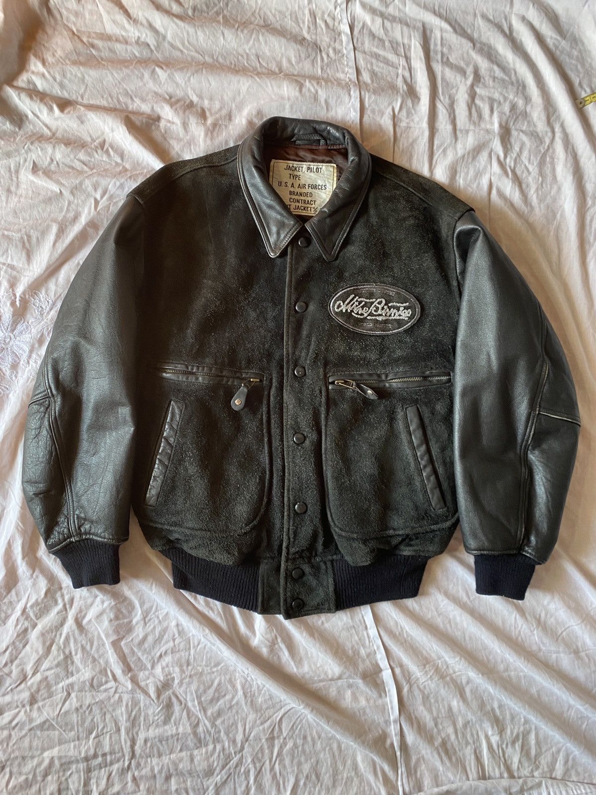 Vintage vintage mike birnies pilot leather jacket Size US L / EU 52-54 / 3 - 1 Thumbnail