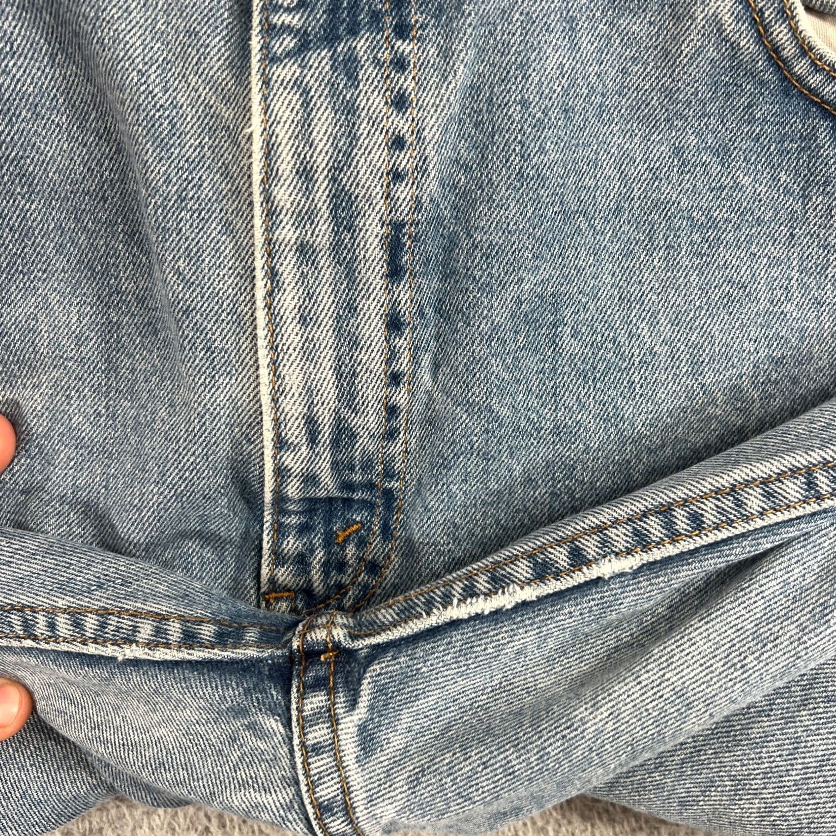 Levi's VINTAGE Levi's 505 Jeans Mens 36x30 Distressed Light Wash Straight Leg Denim Cotton Blue 90s Retro Punk Rock Casual Jeans Mens Size US 36 / EU 52 - 6 Thumbnail