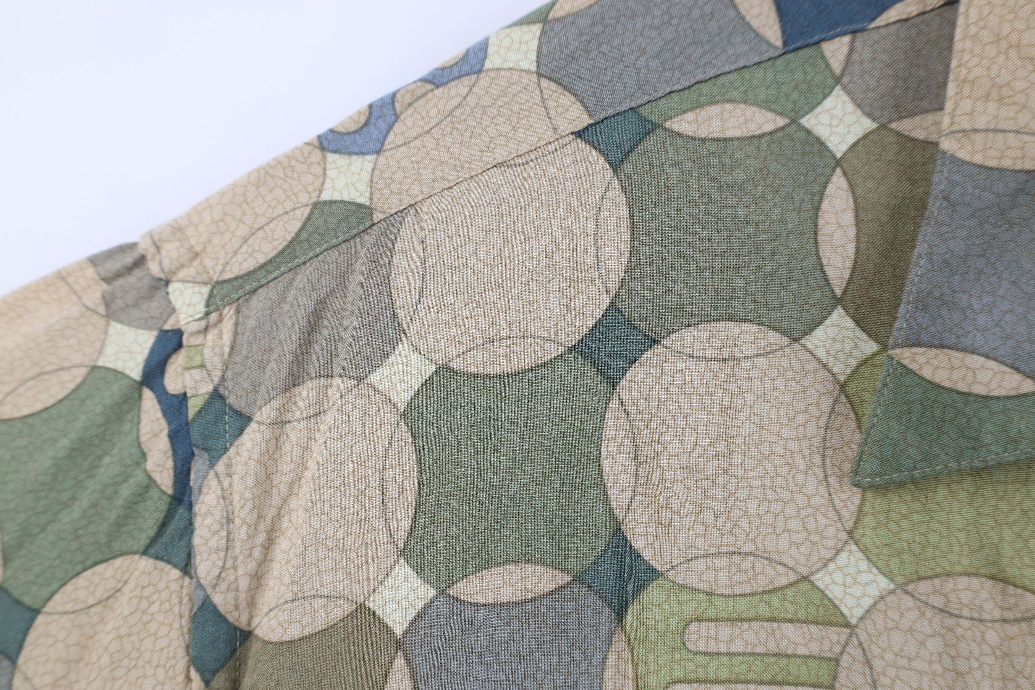 Vintage Vintage 90s Streetwear Rayon Geometric Collared Button Shirt Size US XL / EU 56 / 4 - 4 Thumbnail