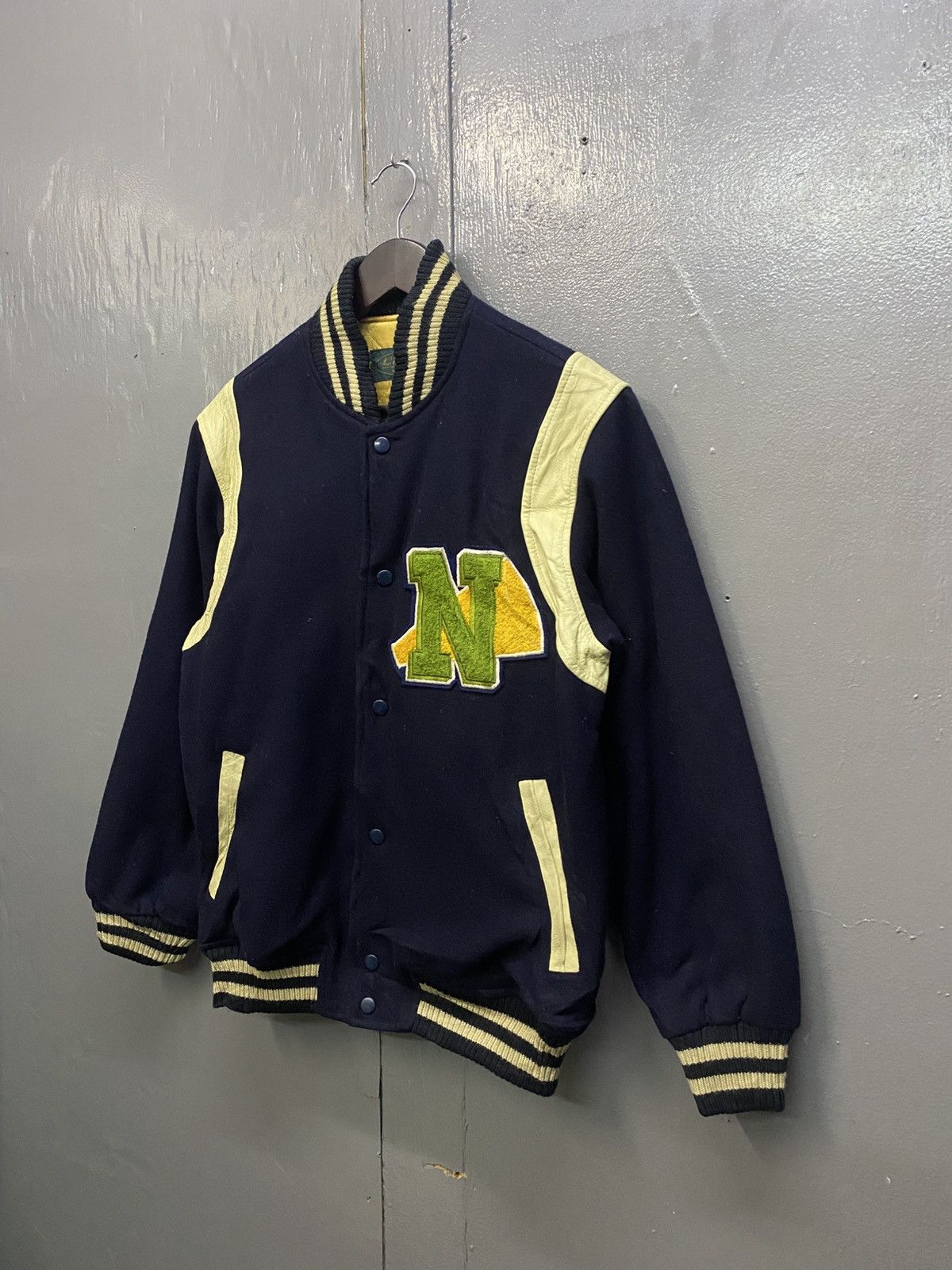 New England Outerwear Vintage New England Wool Leather Varsity Jacket Size US M / EU 48-50 / 2 - 2 Thumbnail