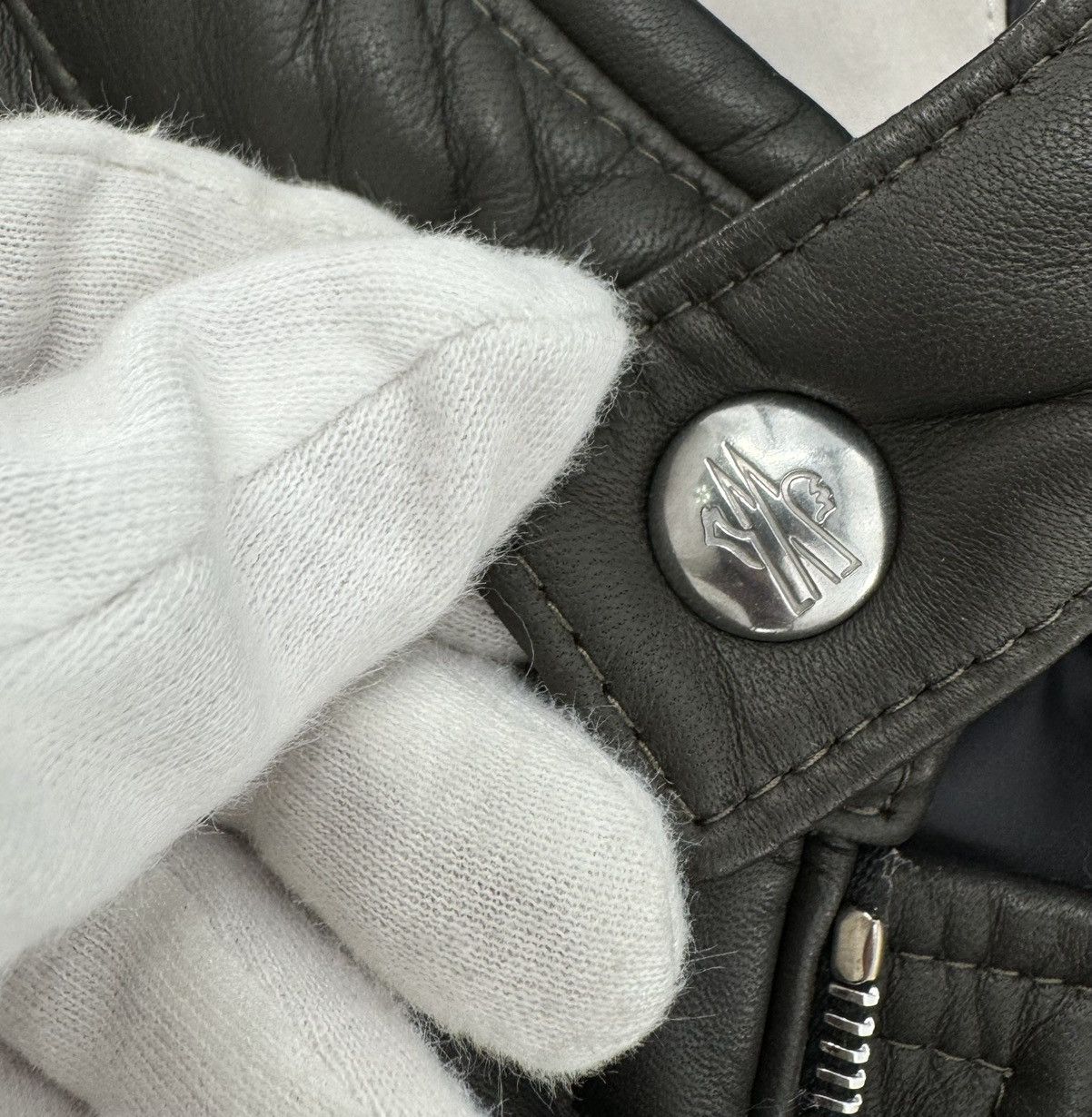 Moncler Grenelle Dark Olive Puffer Down Leather Jacket w/ Quilting 2 Size US M / EU 48-50 / 2 - 7 Thumbnail