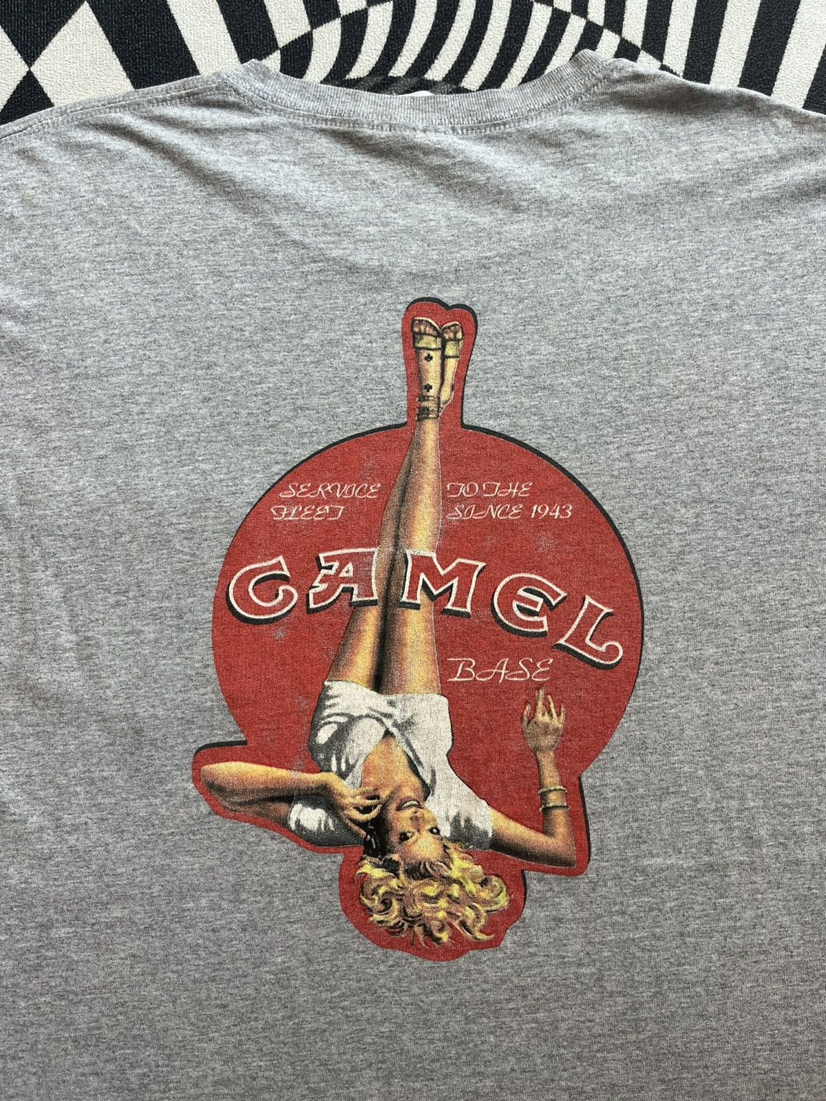 Camel Vtg CAMEL Flight Test Fly’em Like ya Stole’ em pocket Tshirt Size US XL / EU 56 / 4 - 8 Thumbnail